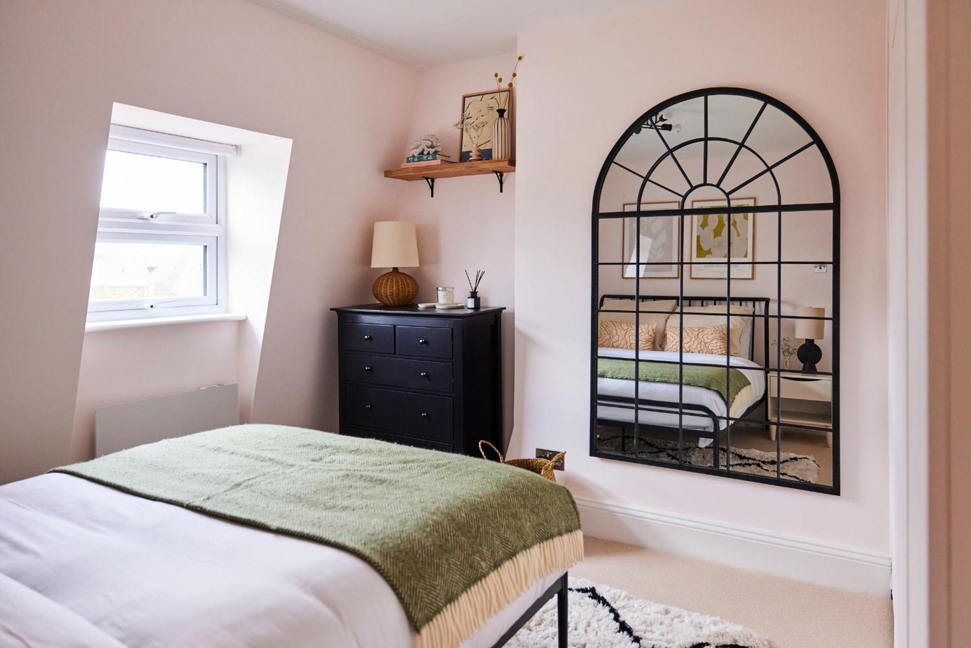 The North Notting Hill Crib - Bright 1bdr Flat Apartment London