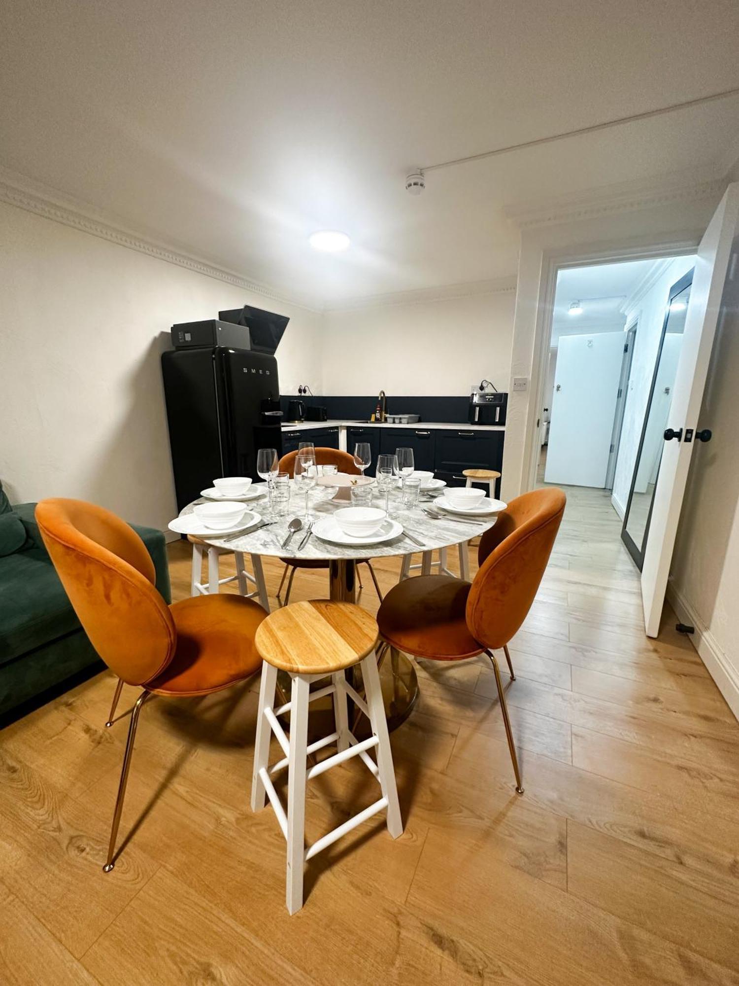 Flat 4, In Aldgate Appartement