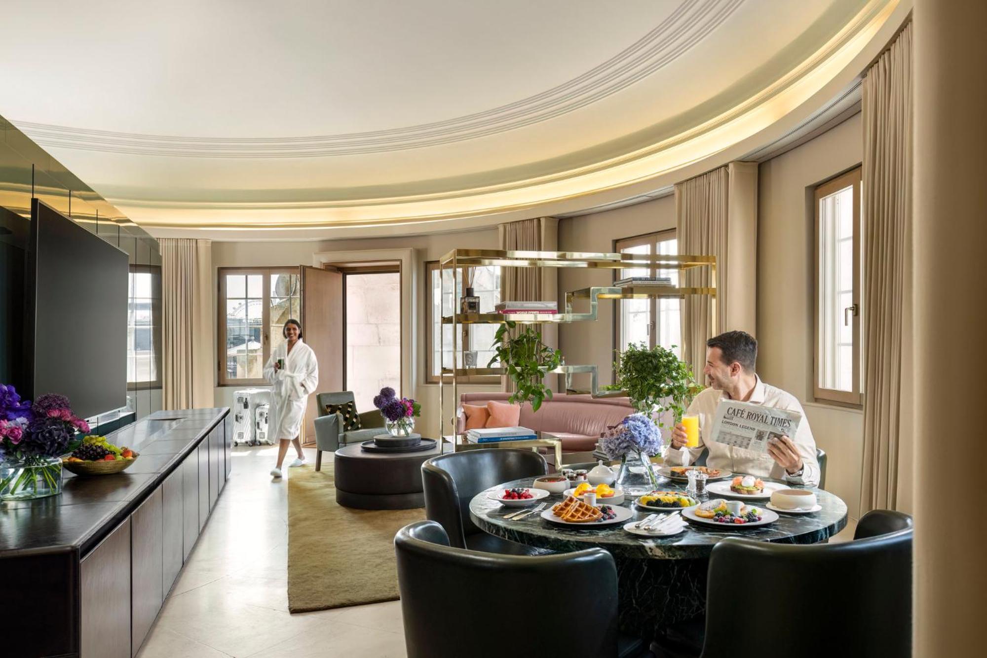 Cafe Royal 5*