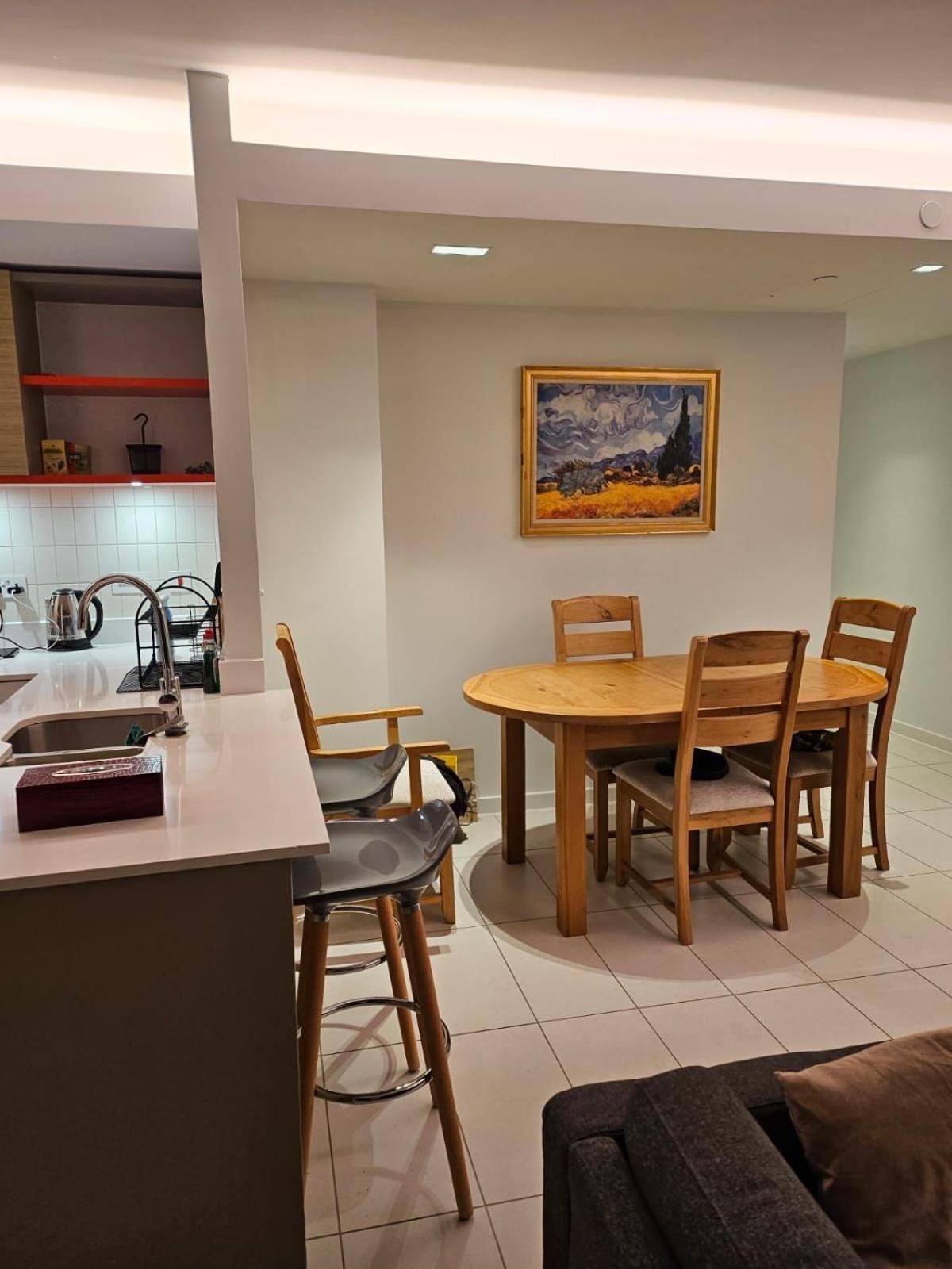 Off 13 Apartamento