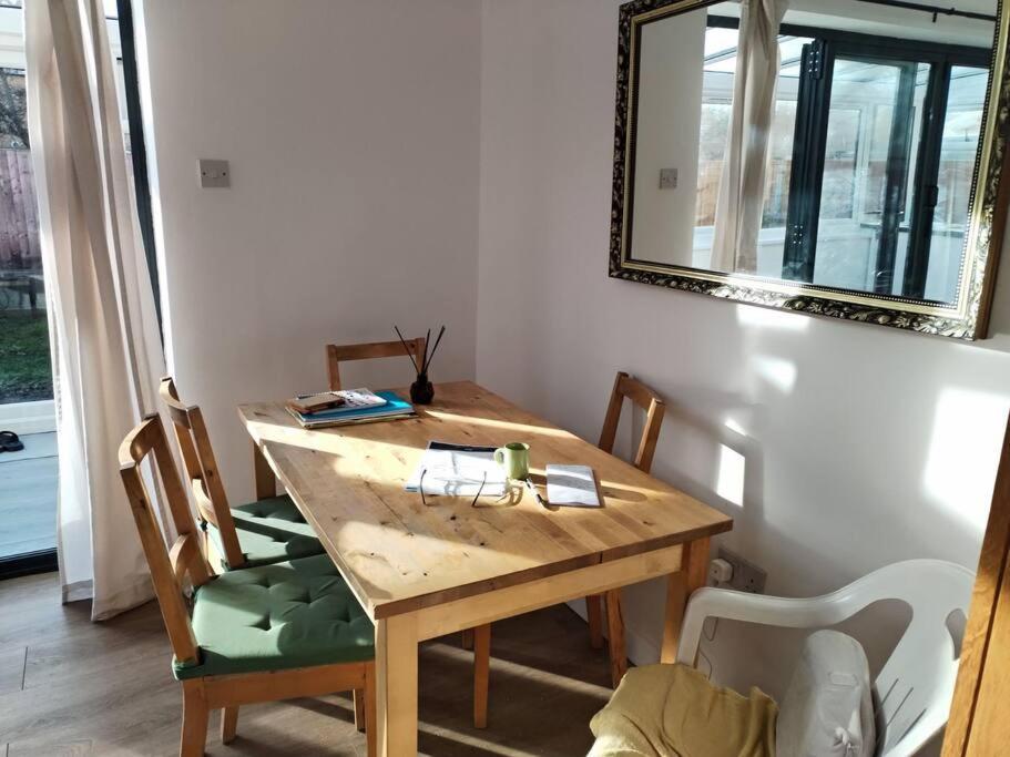 Holiday home Cosy Near E1