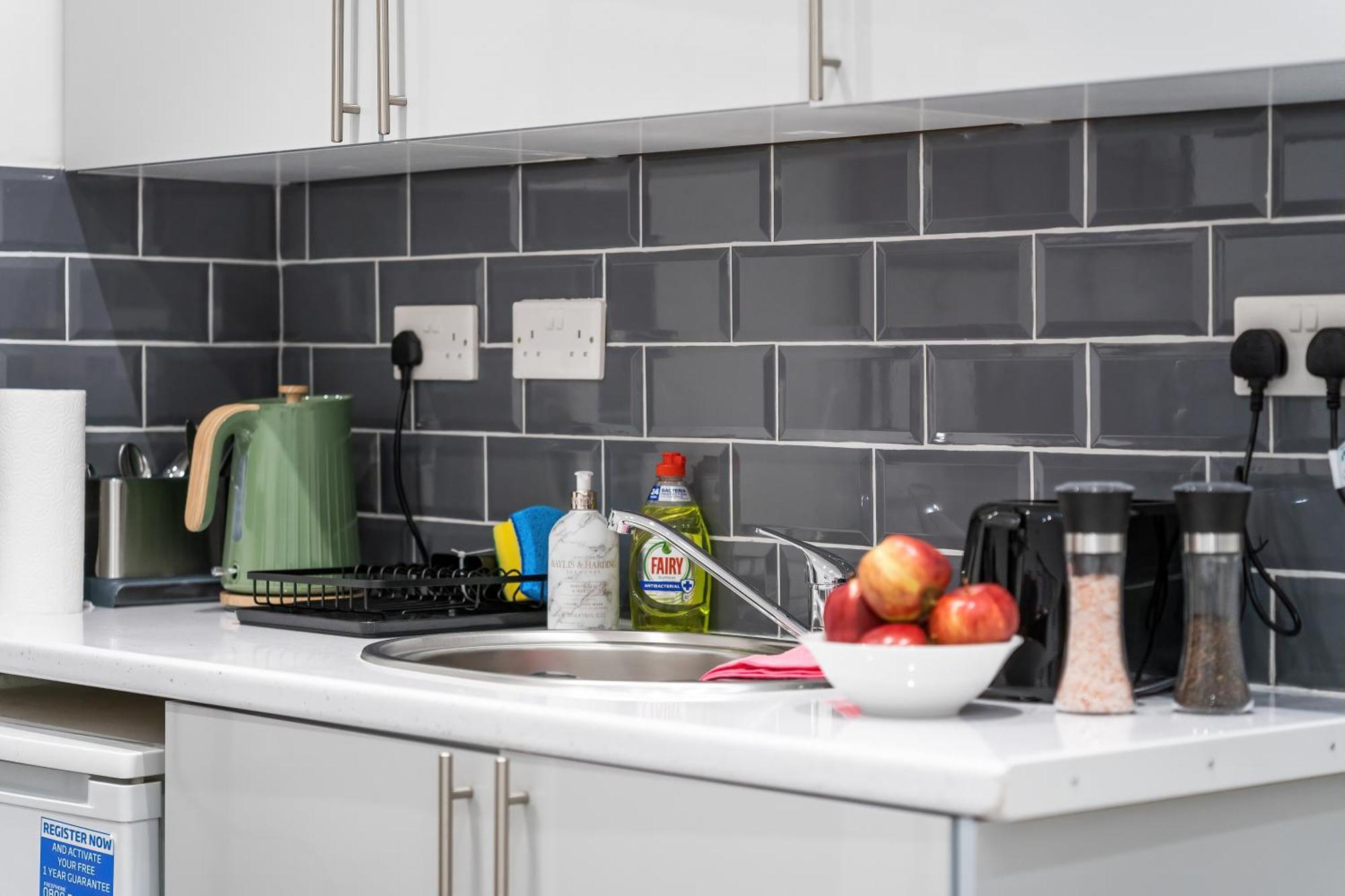 Pensión Modern Studio By Livestay Short Lets & Serviced Londres