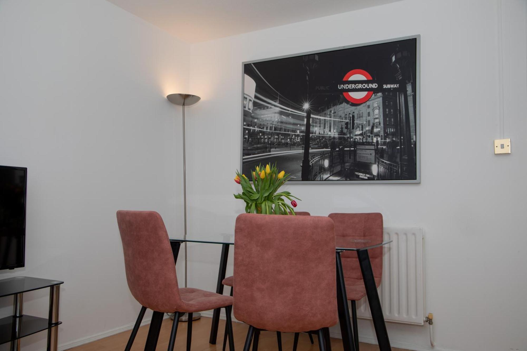 Apartamento Bright And Spacious One Bedroom Apparment, Free Parking