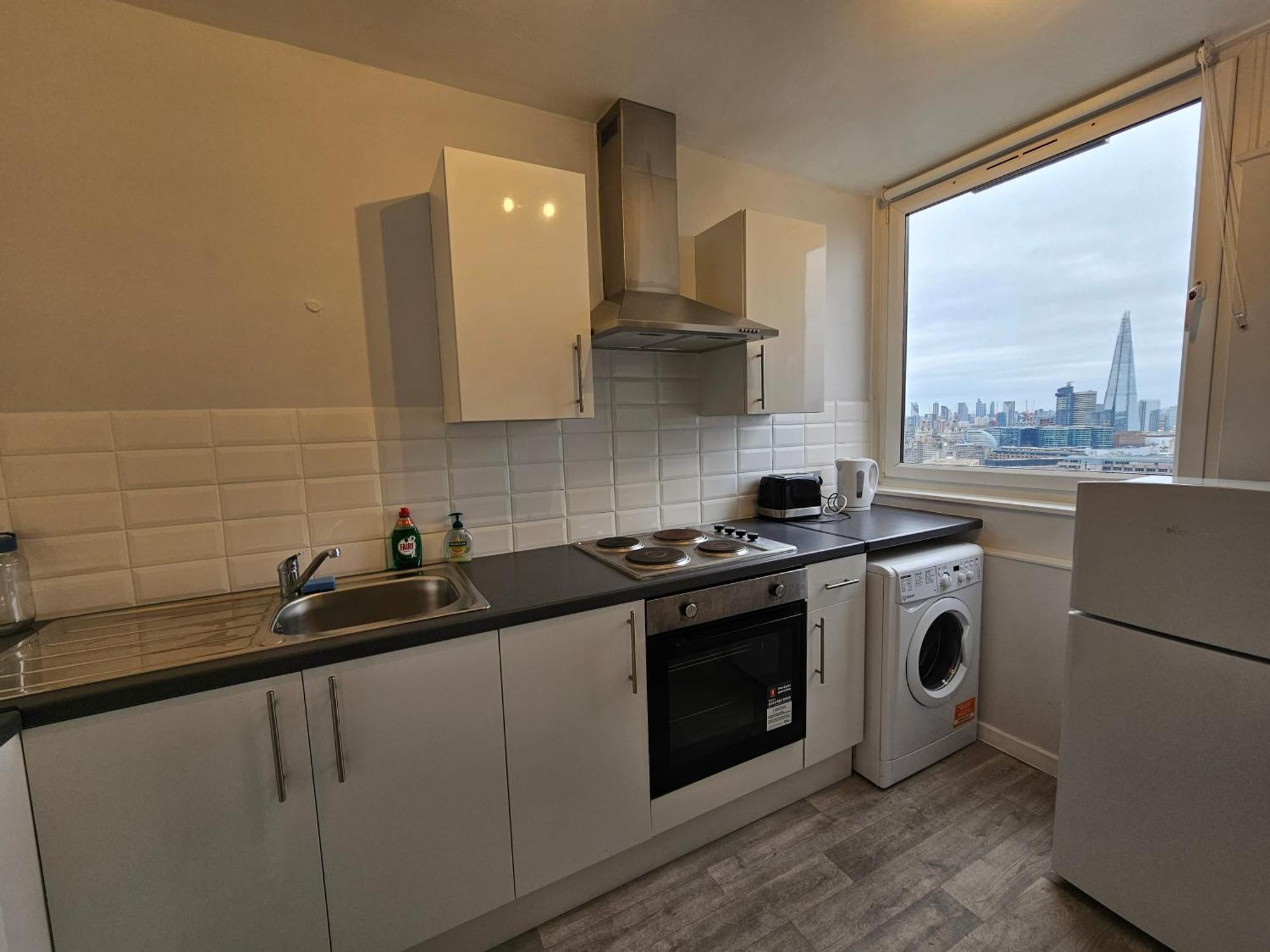 Near Towerbridge Apartment London