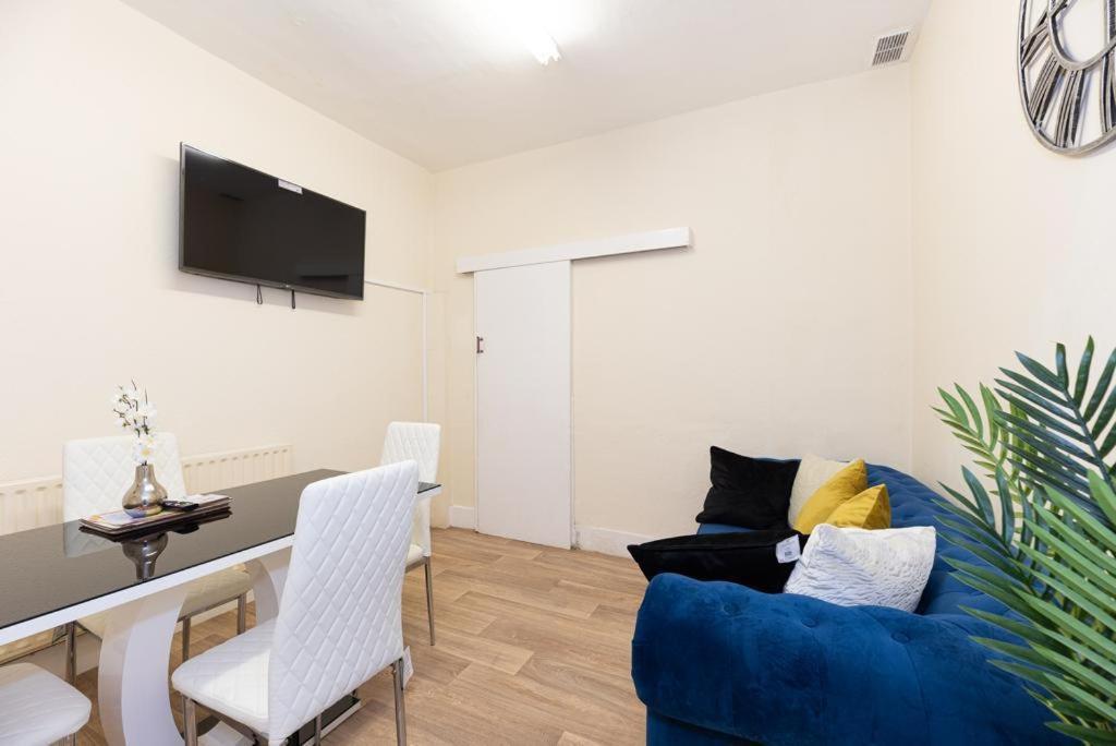 Homestay Barking Road Comfy House