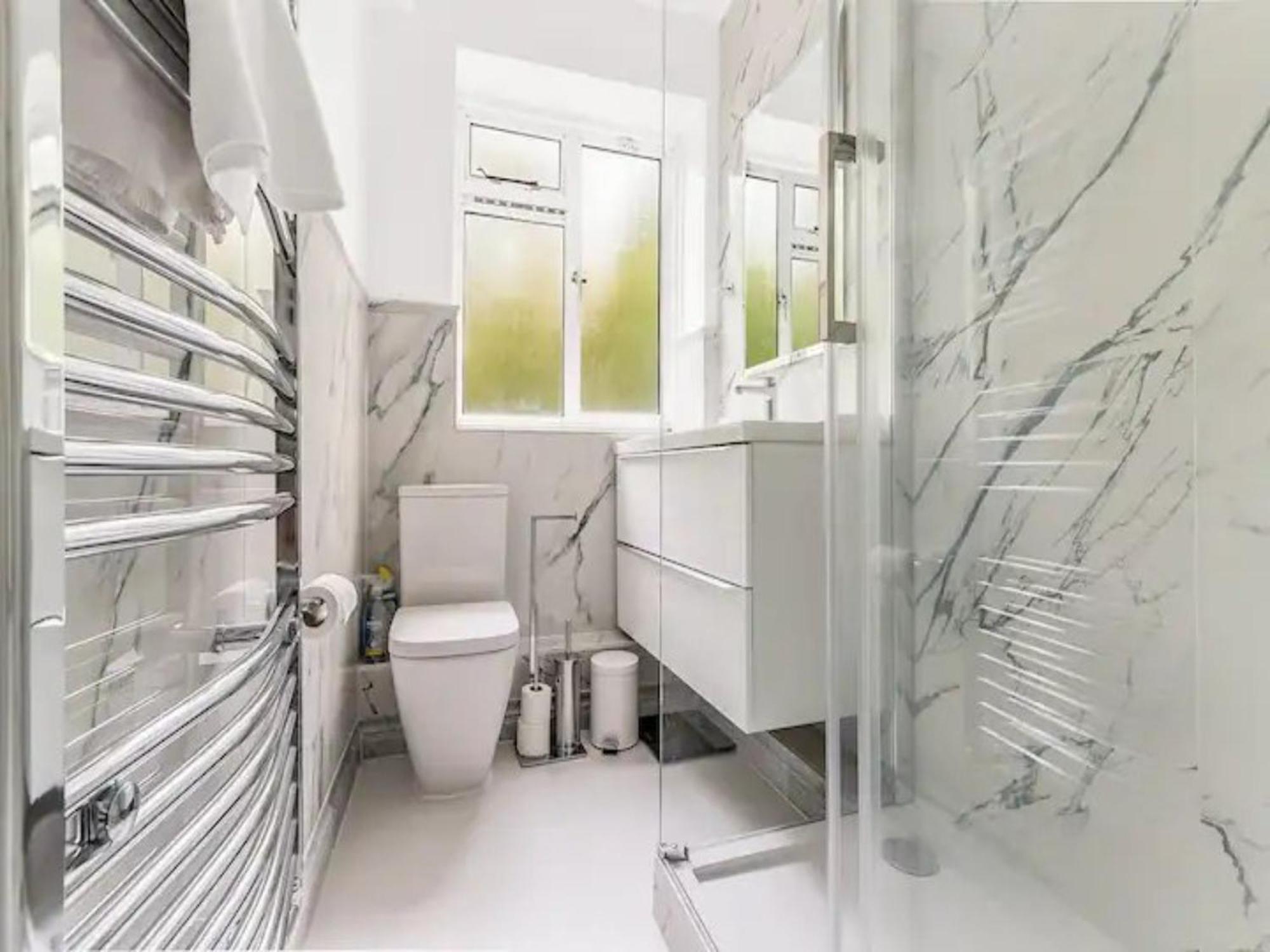 Apartment Pass The Keys - Modern Trendy Battersea *