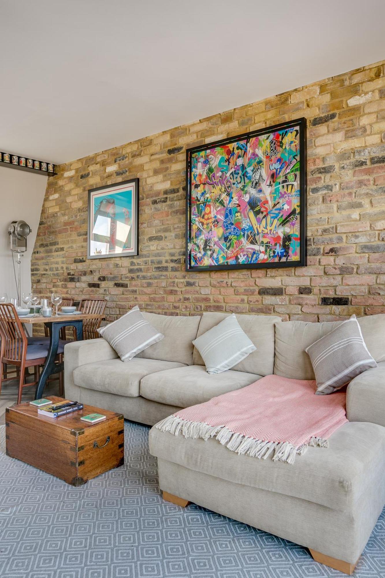 Apartamento Stylish 2 Bed Flat With Balcony Great Views Nrtube *