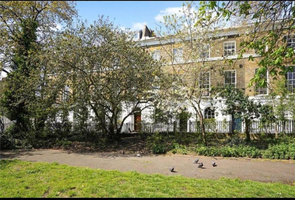 Сasa de vacaciones Gorgeous Grade Ii Listed Georgian House - Leafy Square Views -