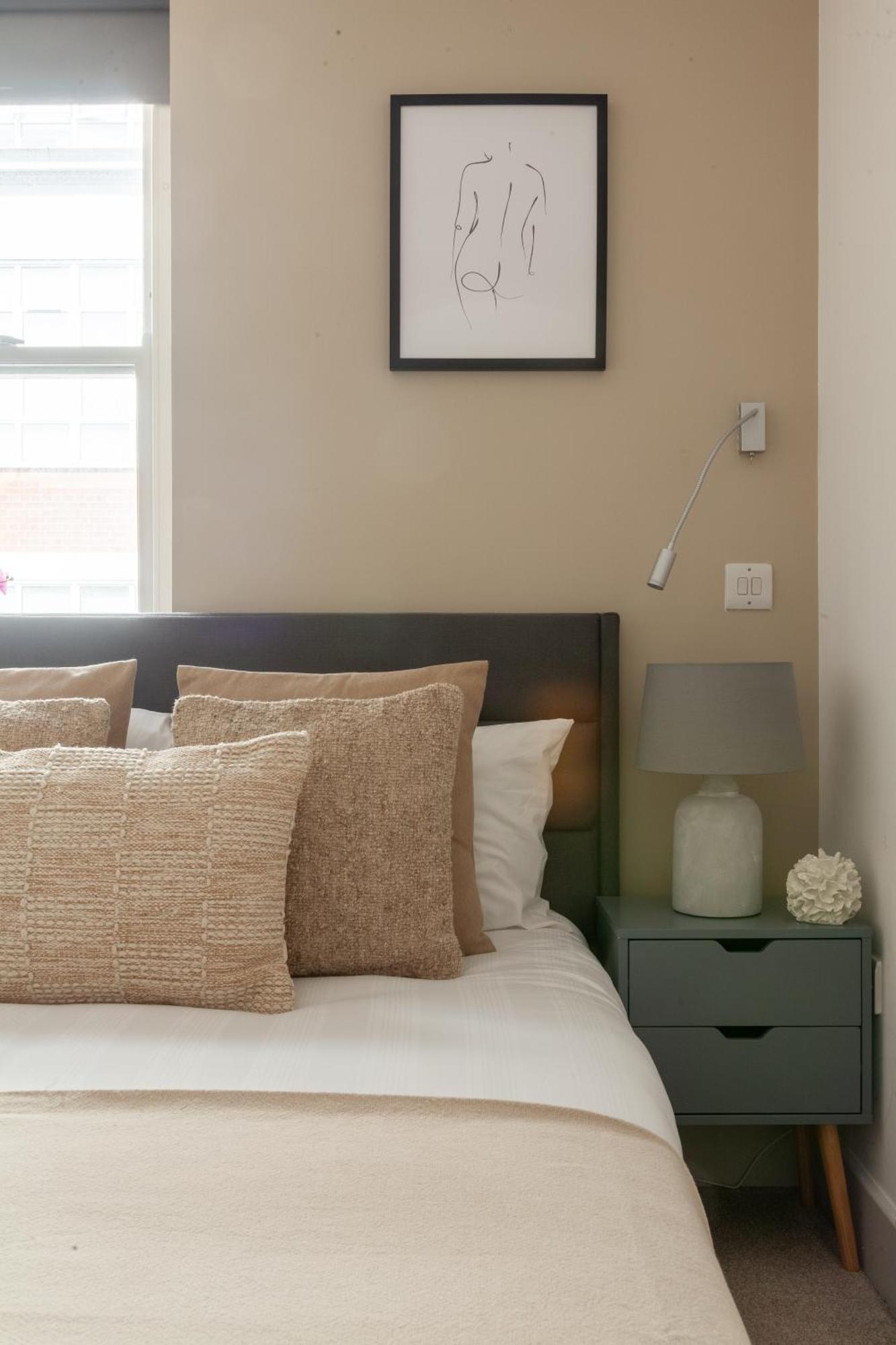 The Old Street Luxury Flat * London