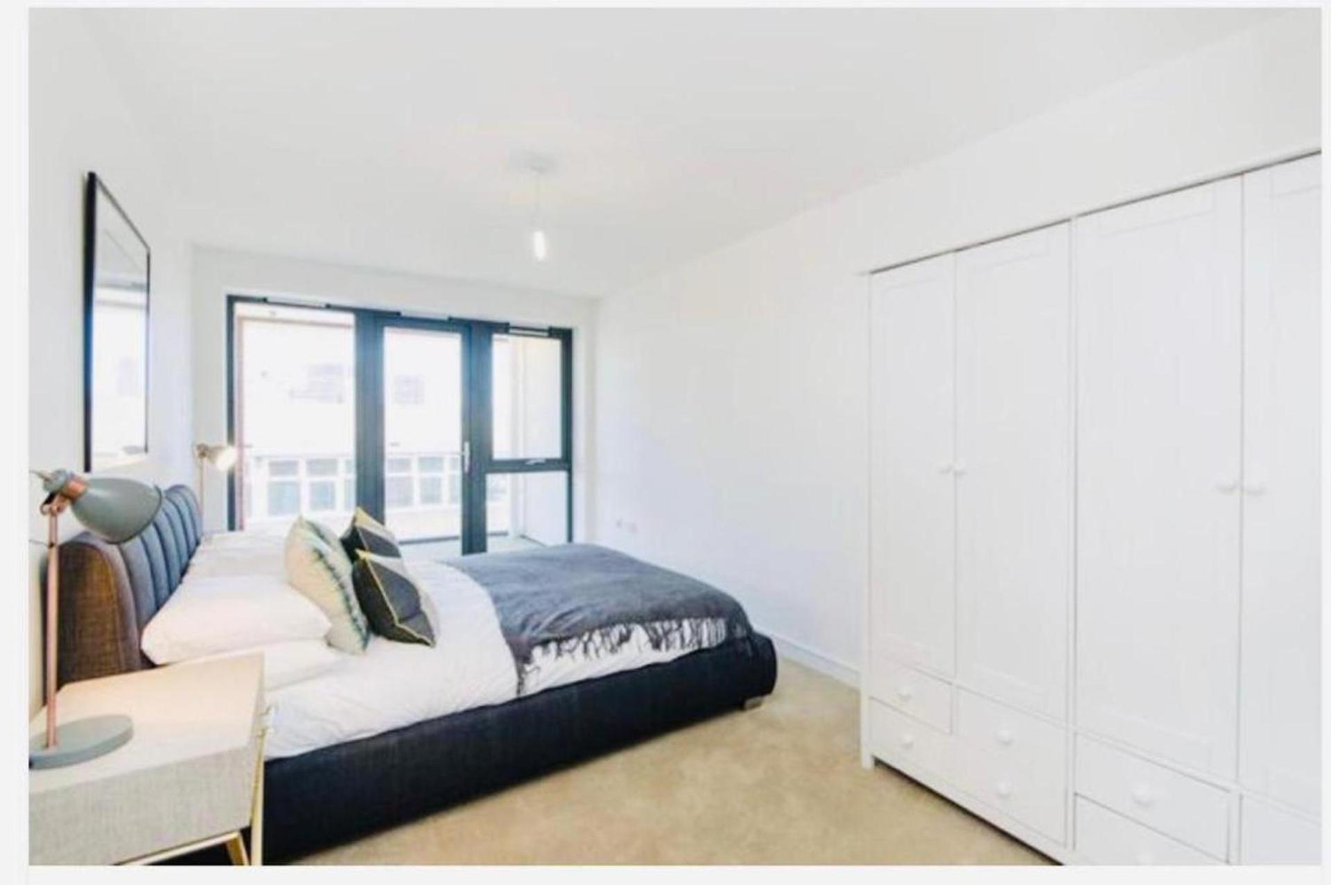 Impeccable 1-bed In Appartement