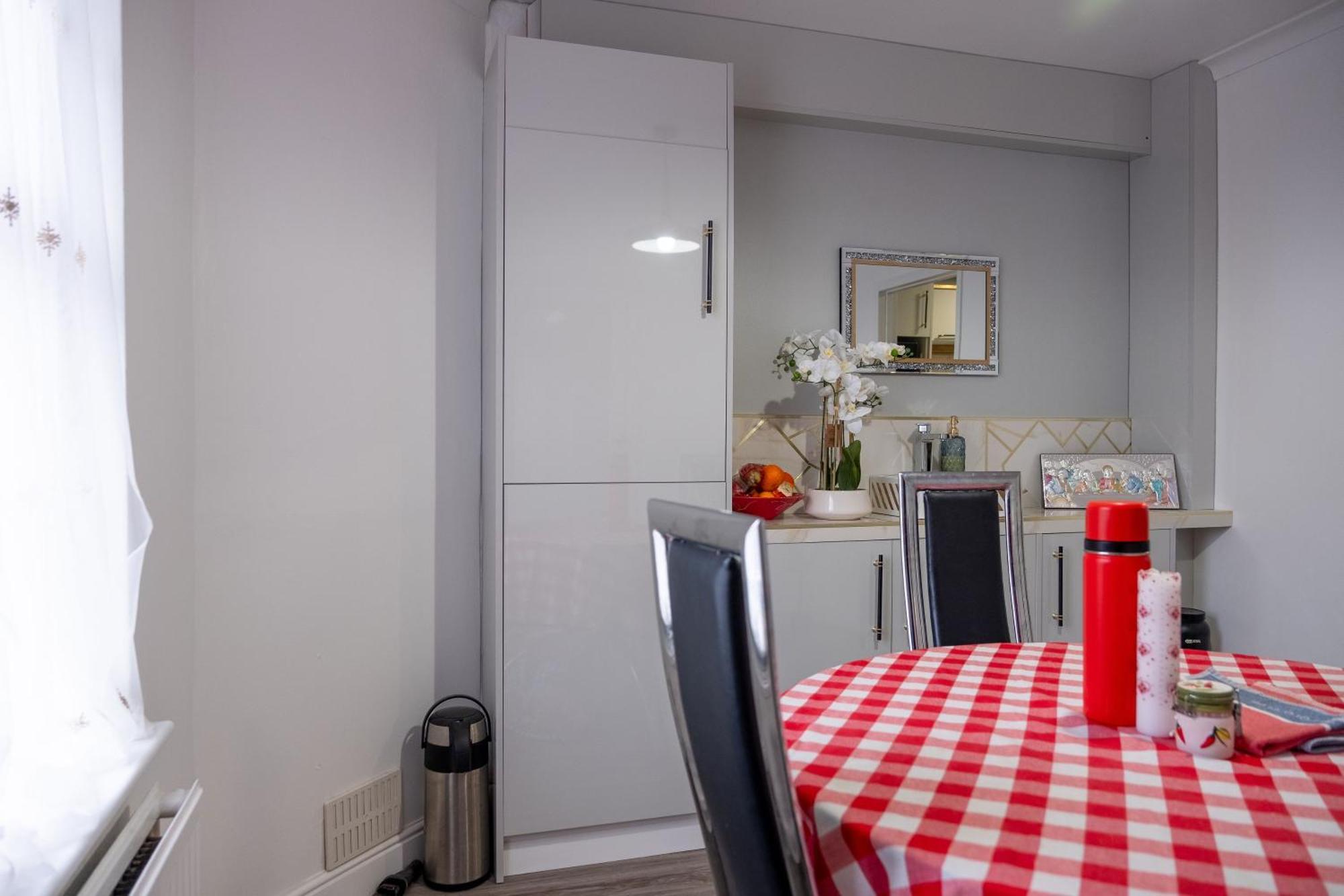 Spacious Double Bedroom In Shooters Hill Séjour chez l'habitant Londres