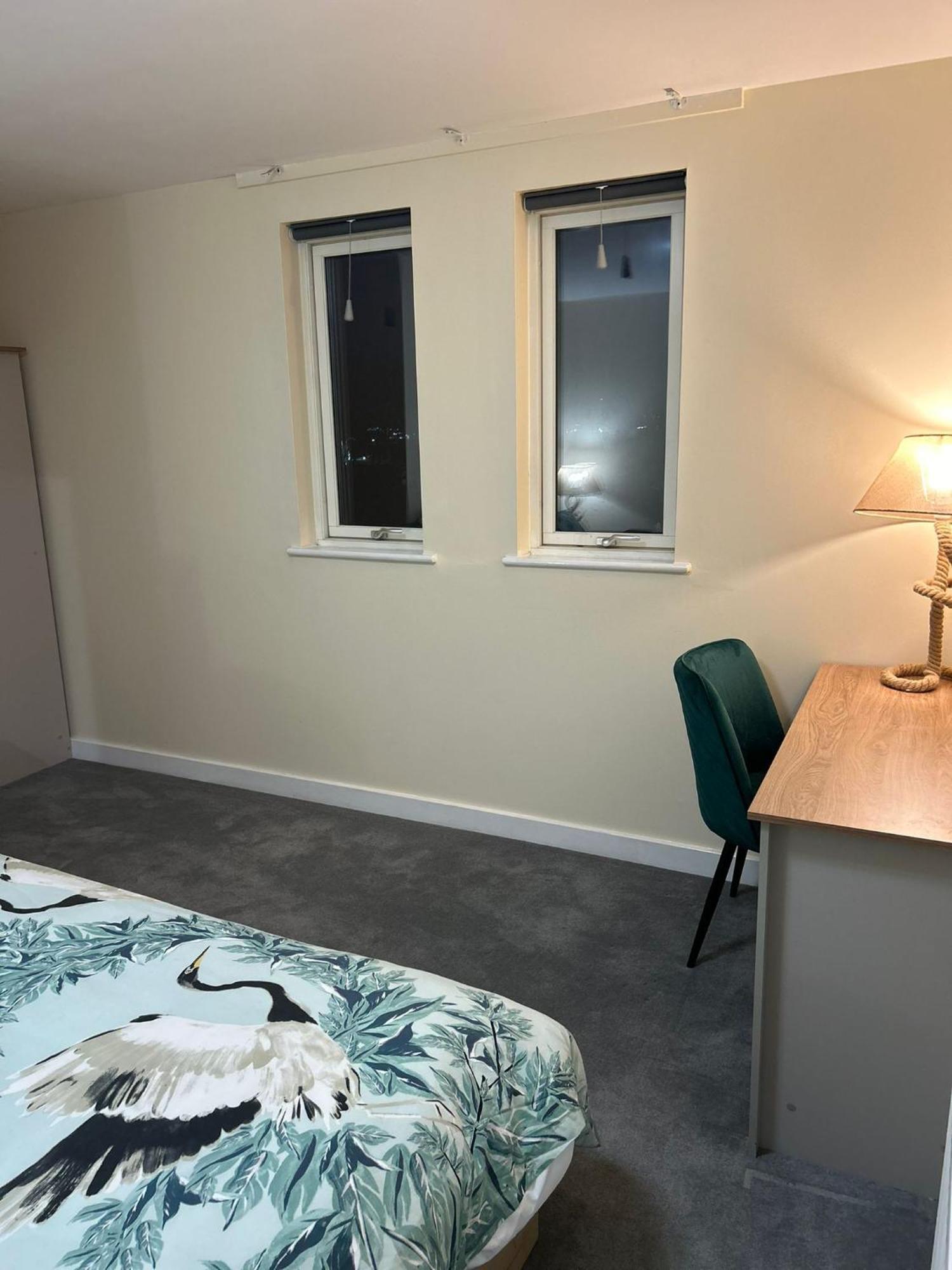 Luxury 2 Bedroom Around Lcy Airport Londres
