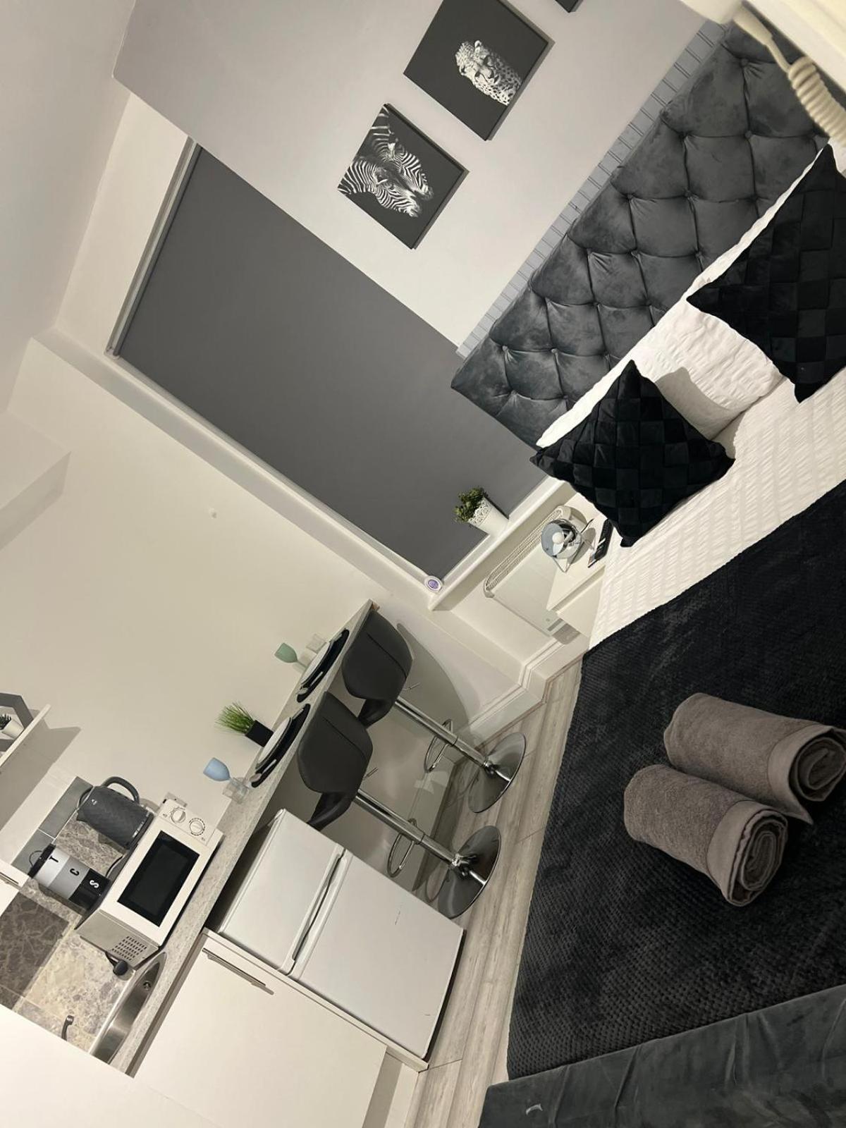 Appartement In Location *
