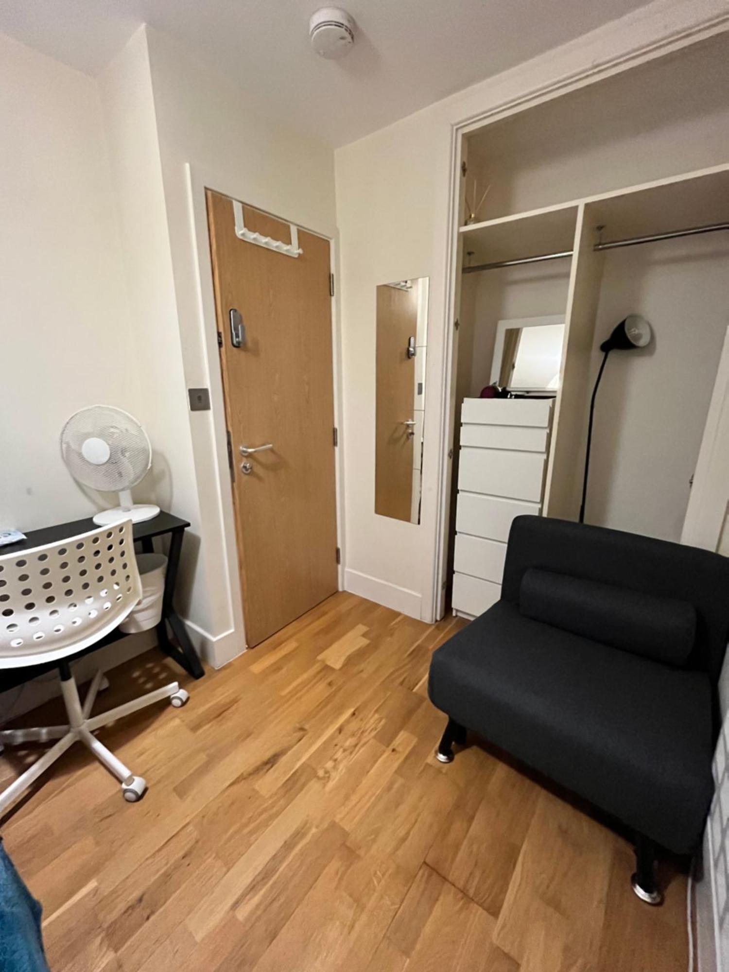 Casa de hóspedes Metropolitan Coziness Private Bedrooms In Euston Station 161