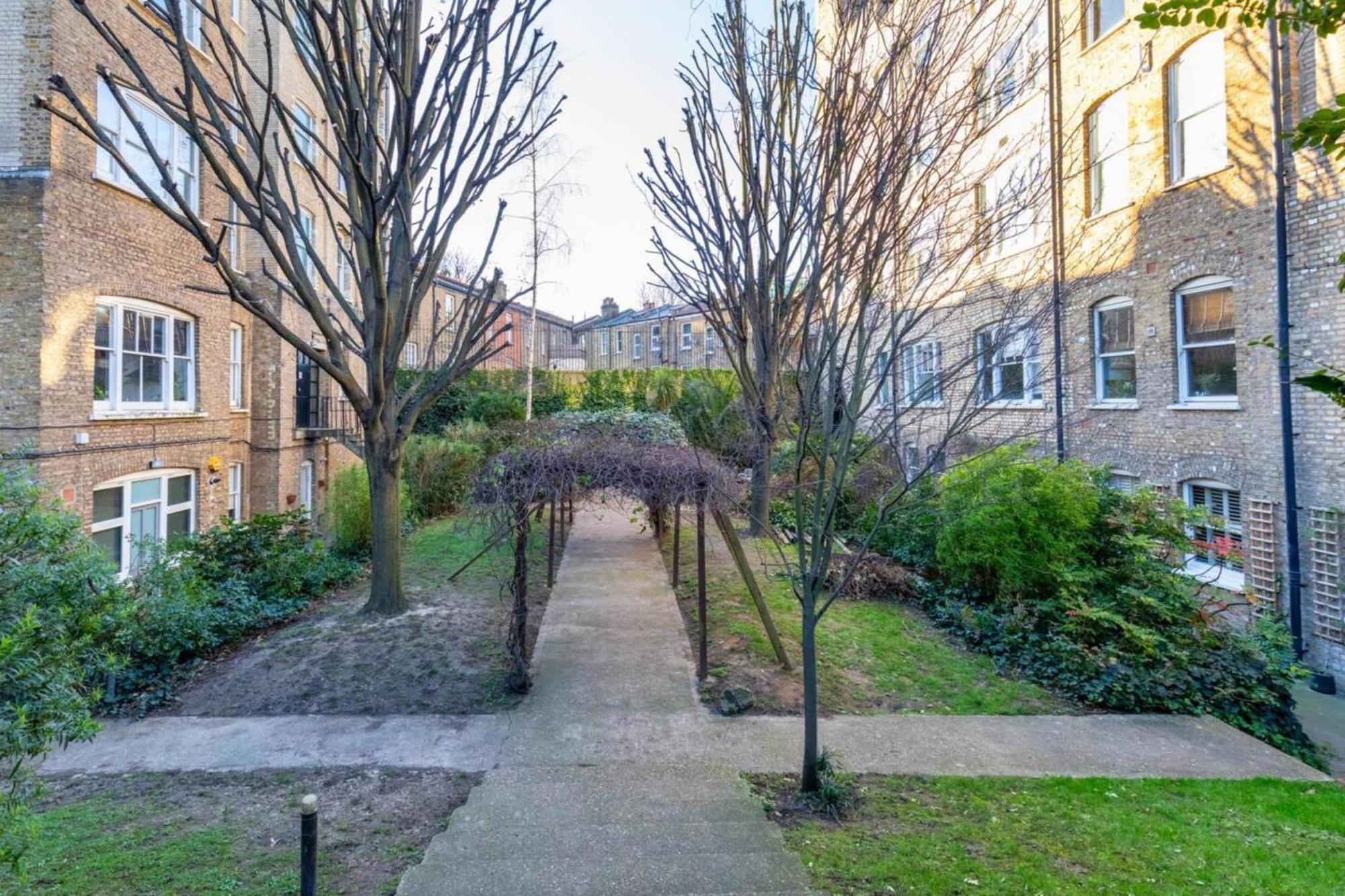 Tastefully Curated Mezzanine Flat Hackney! Appartement Londres