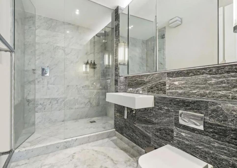 Quiet Luxury Escape For 6 In Covent Garden * London