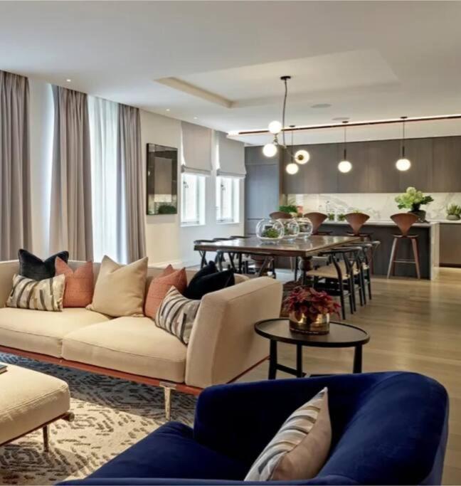 Royal Luxury 3 Beds: Covent Garden Haven * Londres