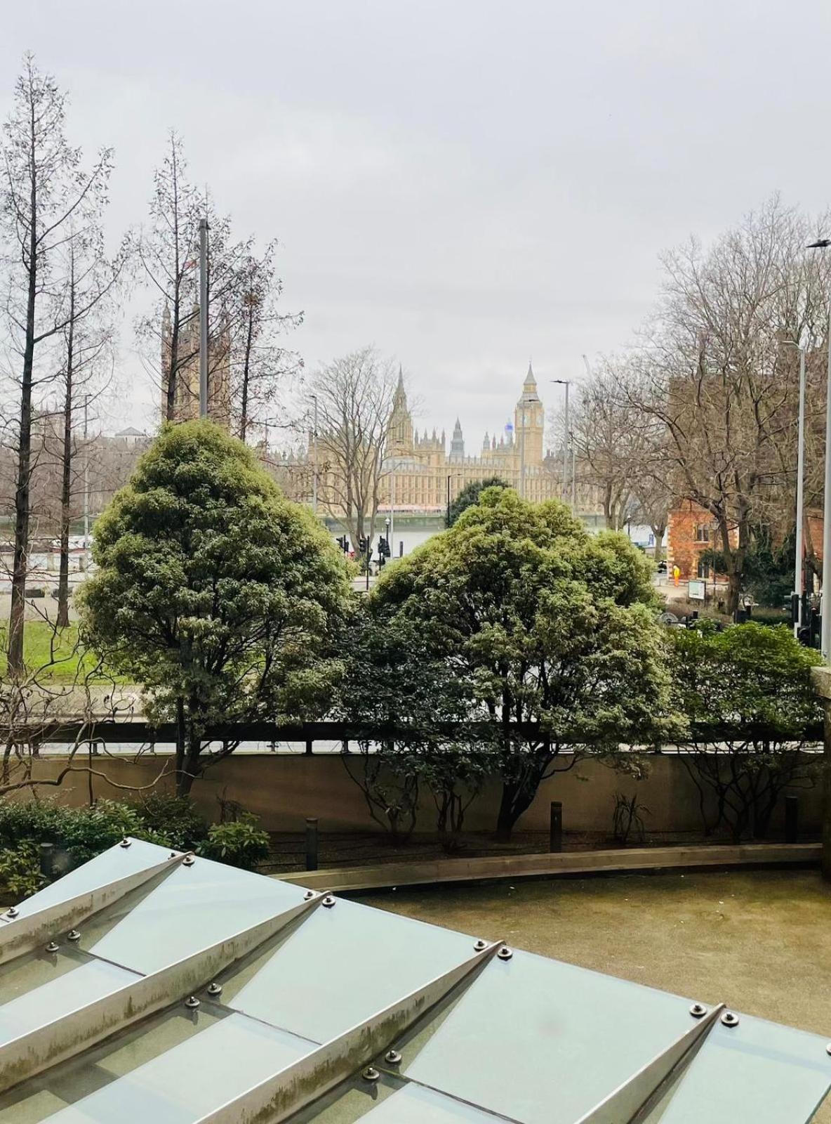 Big Ben Apartment London