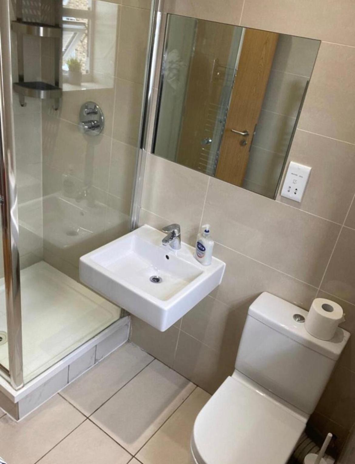 Quarto em Acomodações Particulares Private In Euston, Londres