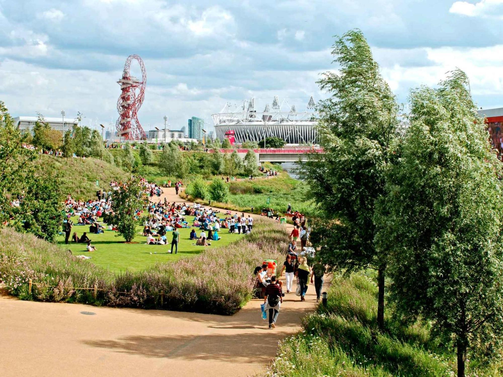 Large For Contractors & Families - Garden & Amenities * Londres