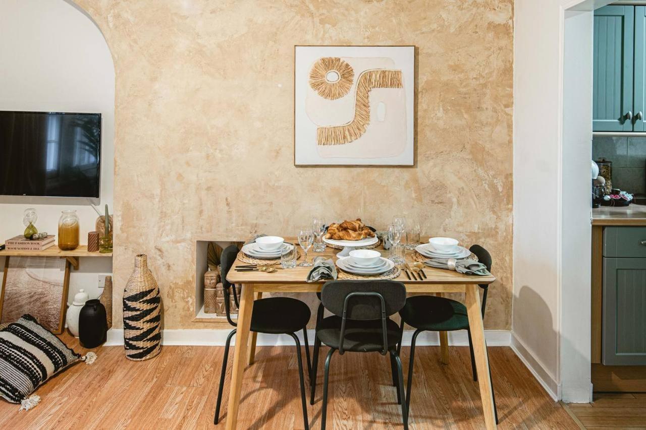 1 Bedroom, 5 Minutes Walk To Angel Station, Appartement