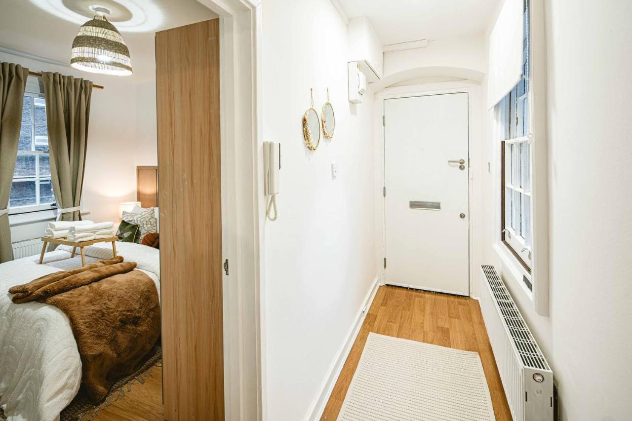 Appartement 1 Bedroom, 5 Minutes Walk To Angel Station, Londen