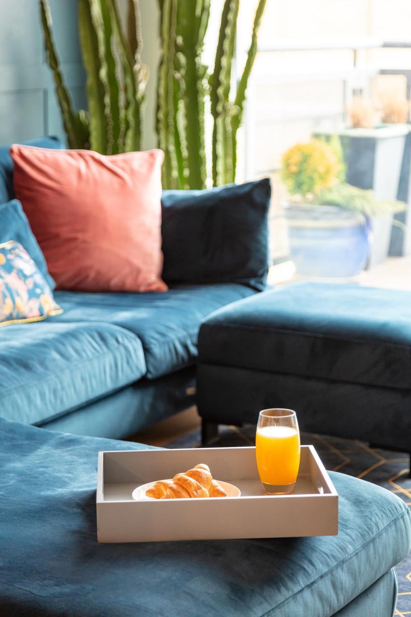 Excel, O2, Canary Wharf, Airport - Free Parking * Londres
