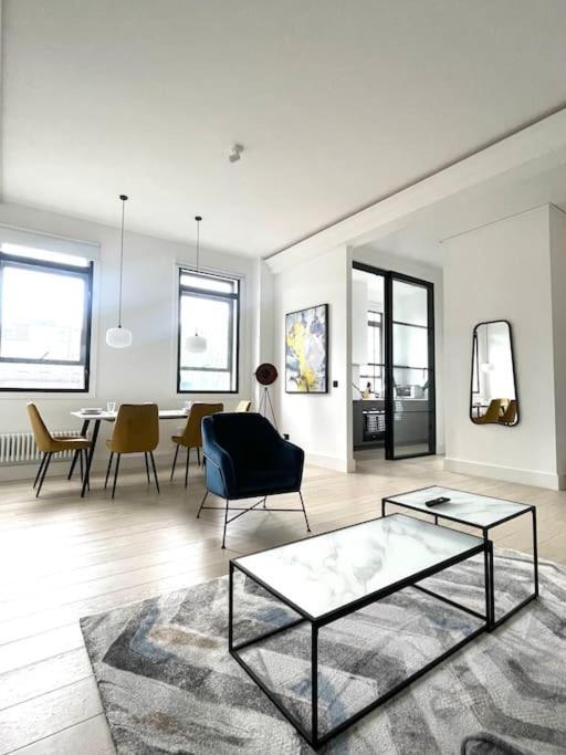 & Stylish 2 Bedroom * Londen