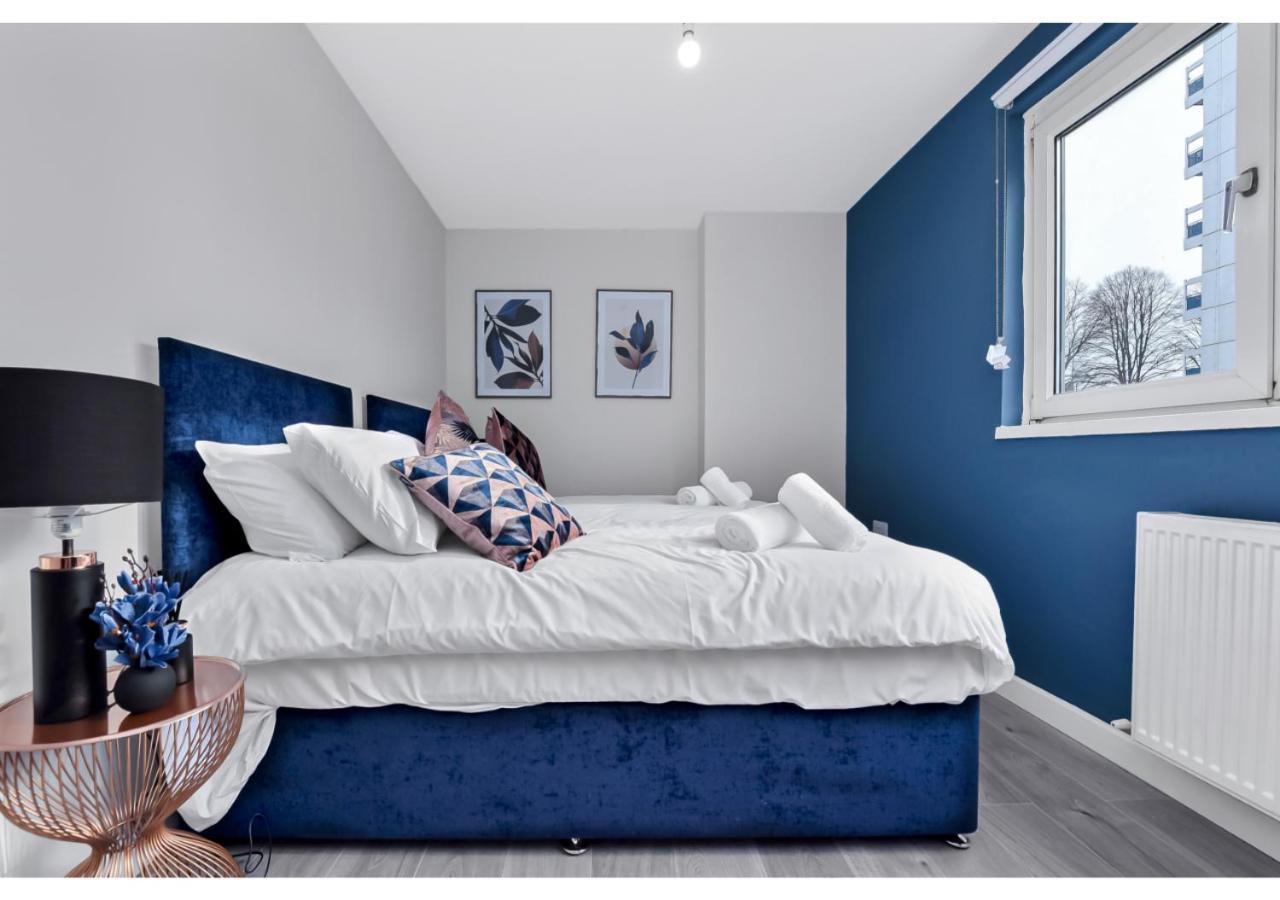 Apartamento Lovely 4 Bedroom With Outdoor Space! *