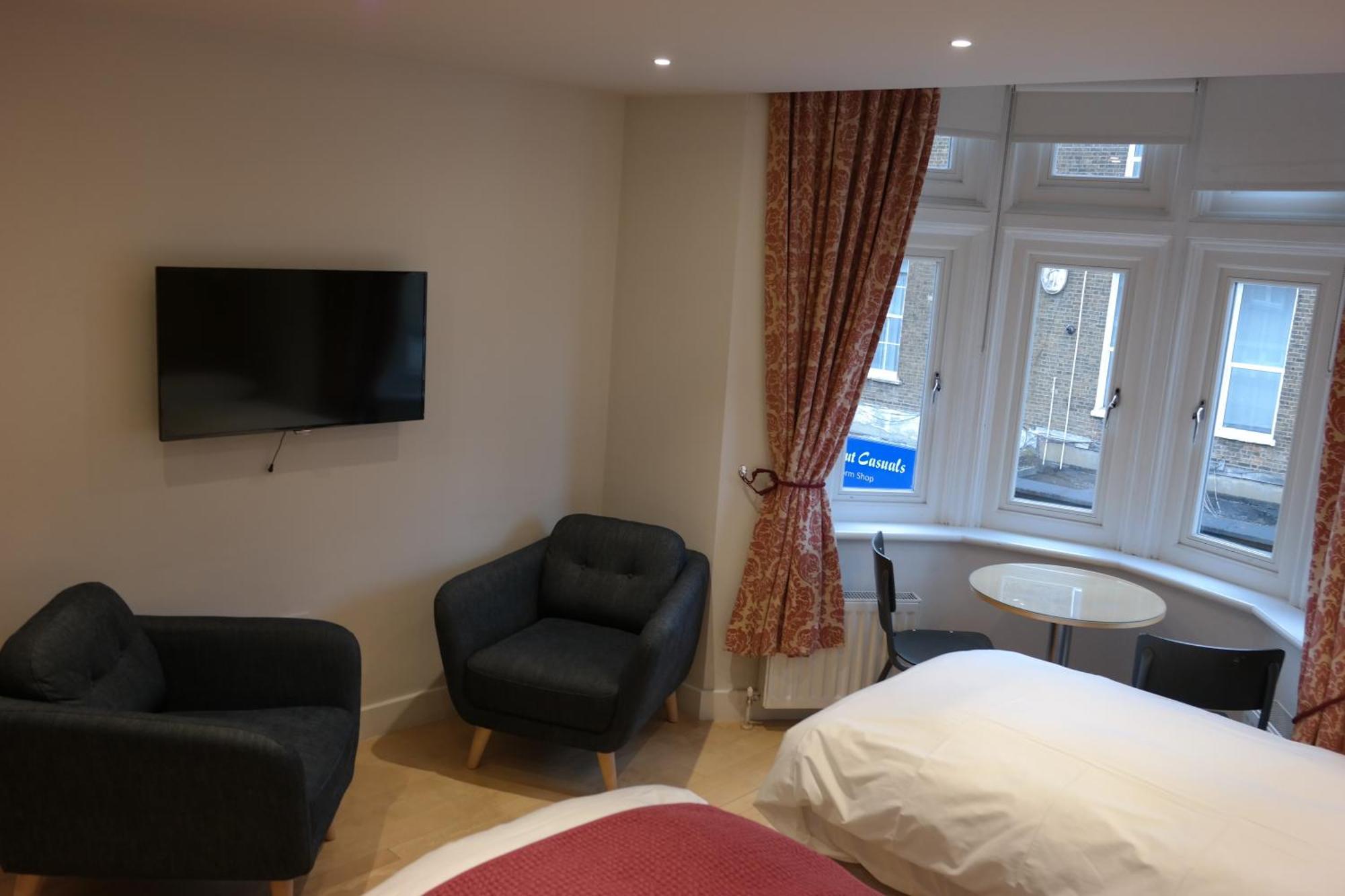 The Alma Apartment