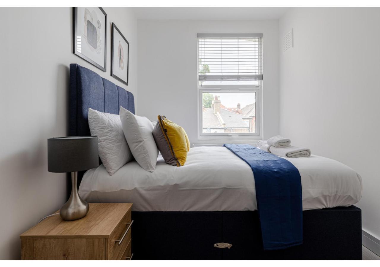 Simply Perfect 2br 2bt