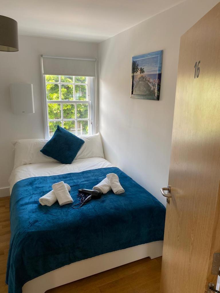 Private In Euston,
