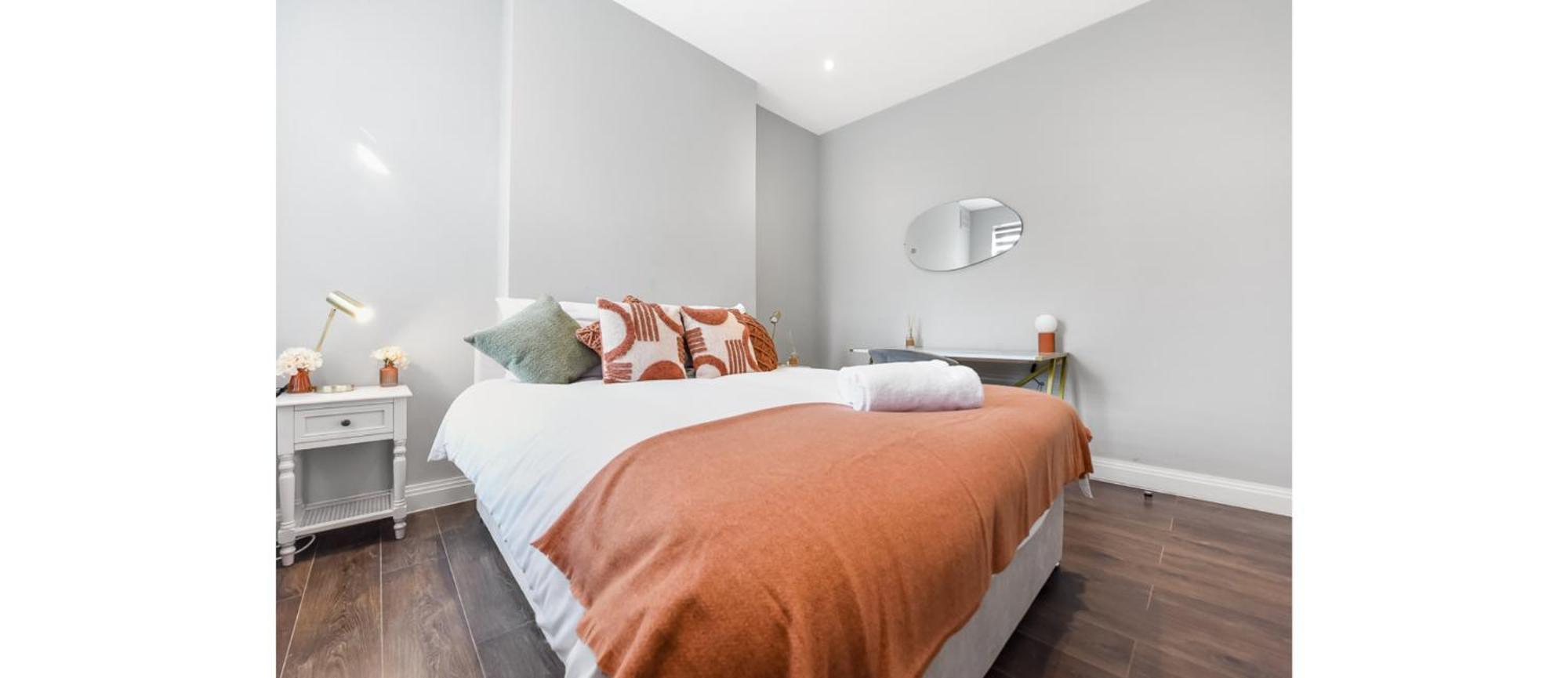 Cozy 3 Bedroom Flat In London! London