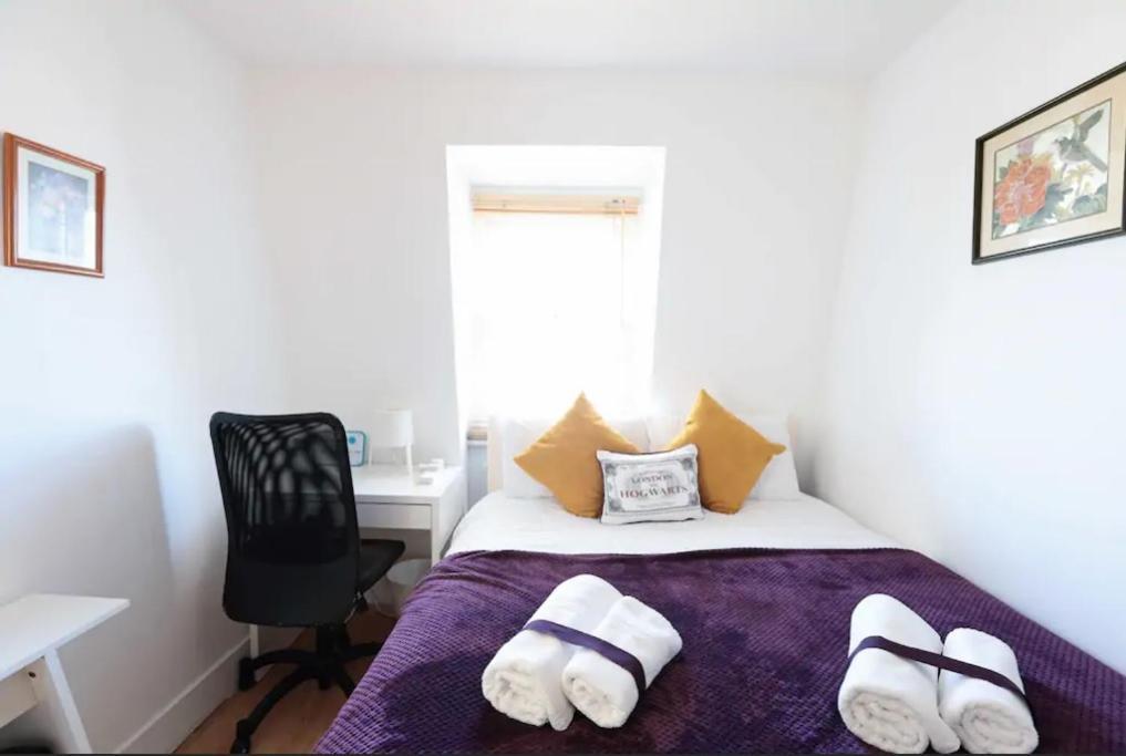 Accommodatie bij particulieren Lovely Private Bedrooms In Euston Station - 121 Londen