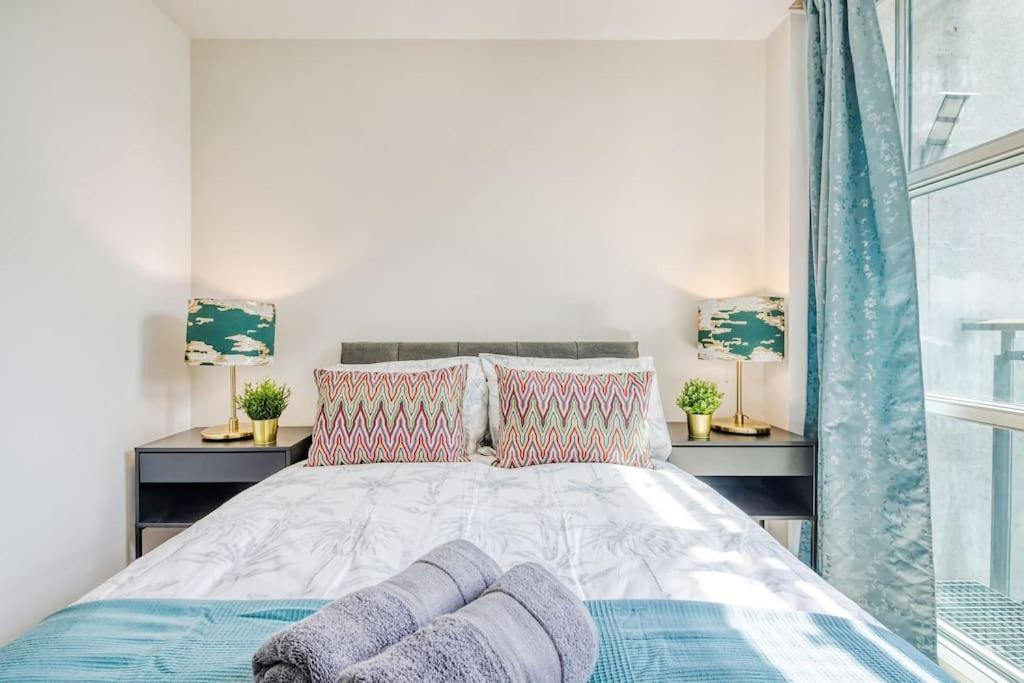 2 Bedroom Flat Edgware Road * Londres