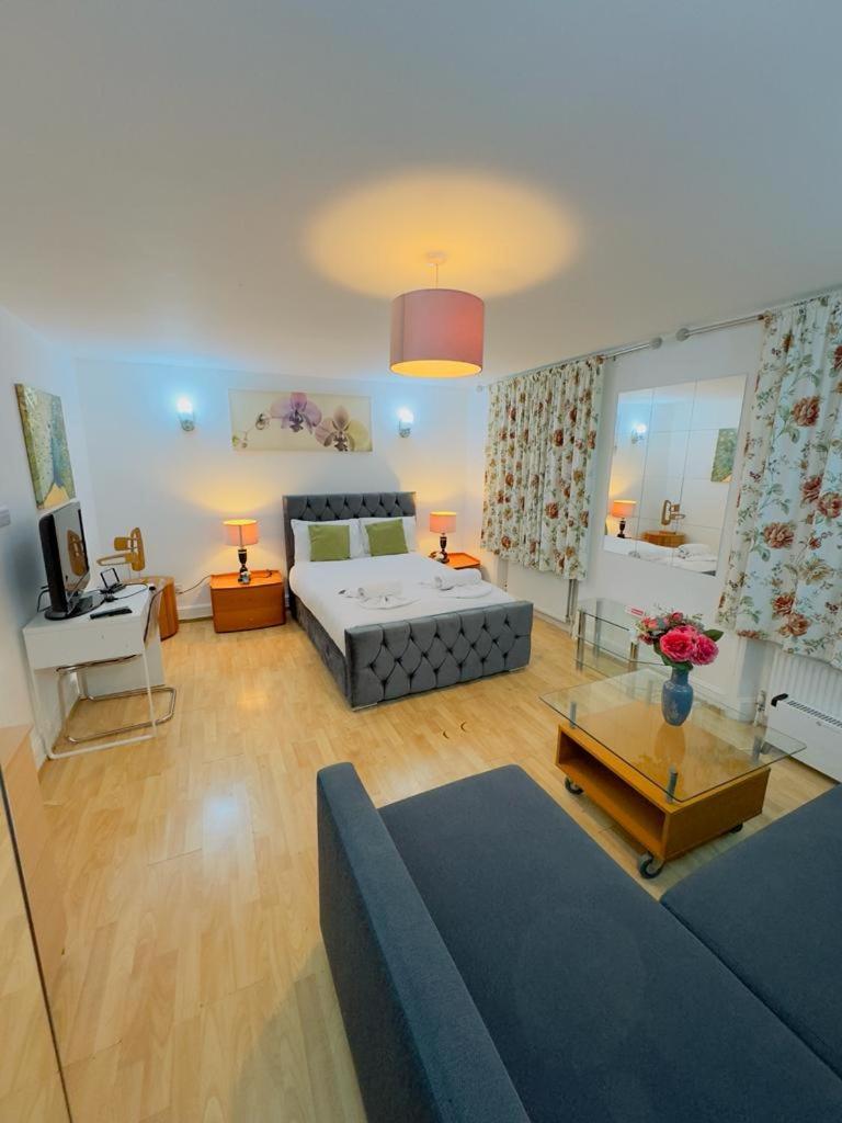 Bright Budget Studio In Central Apartamento *