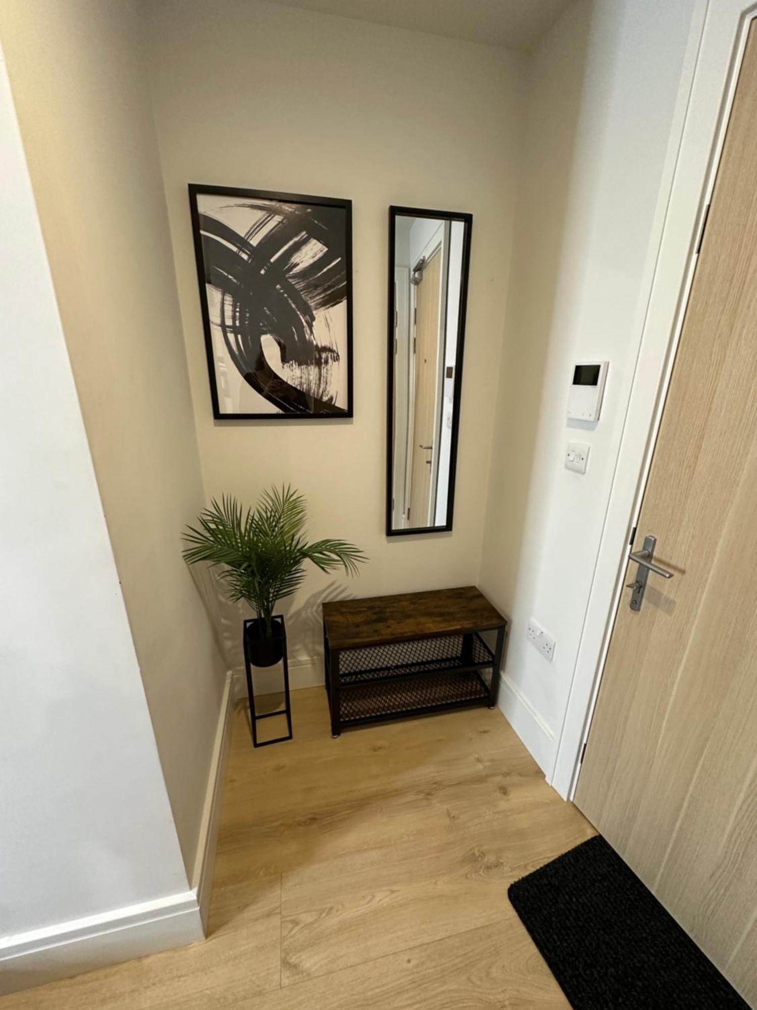 Stylish 1 Bedroom In Purley, Croydon Appartement Londen