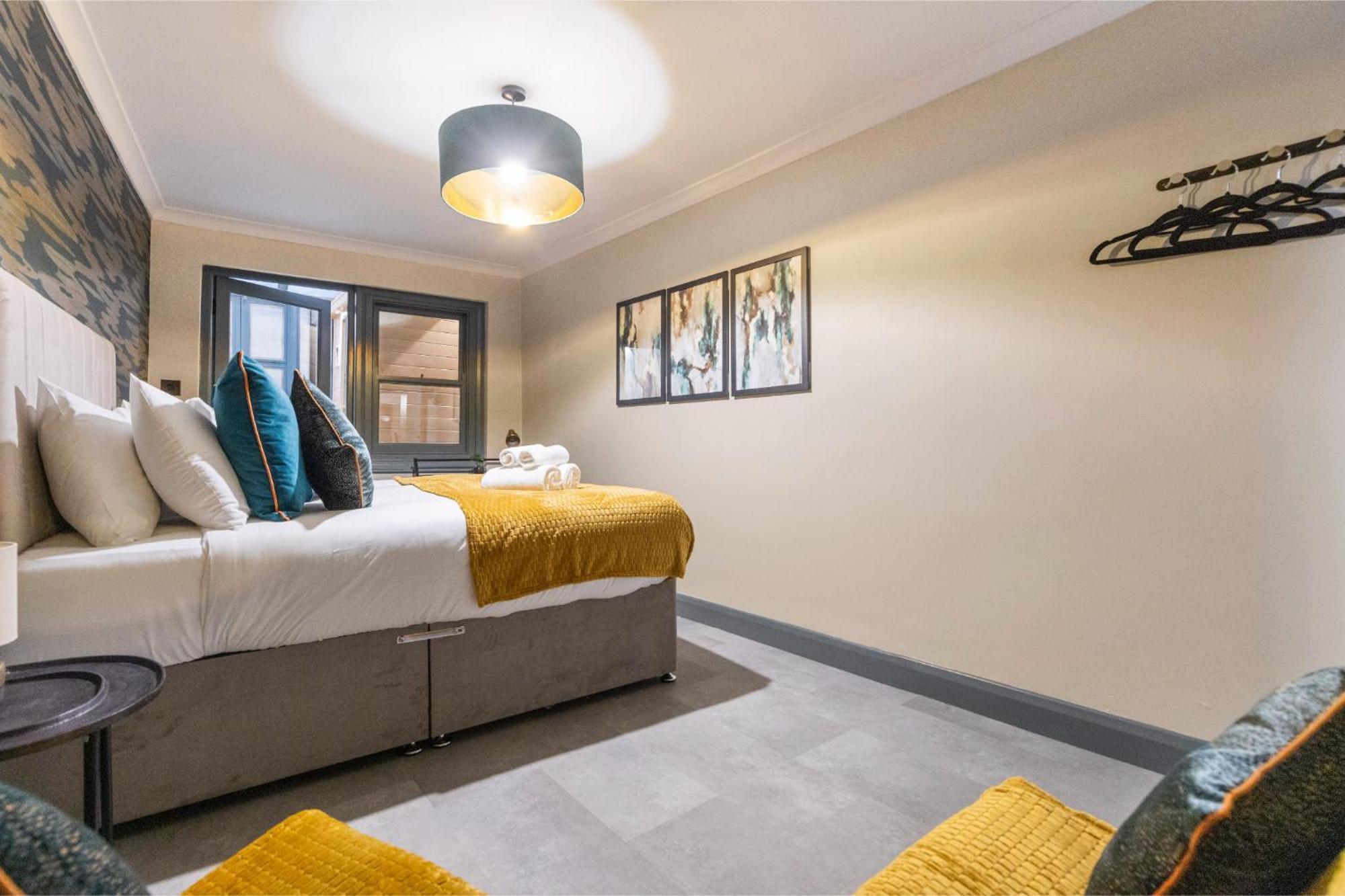 Apartment Modern & Funky 3-br Duplex With Games & Sauna *