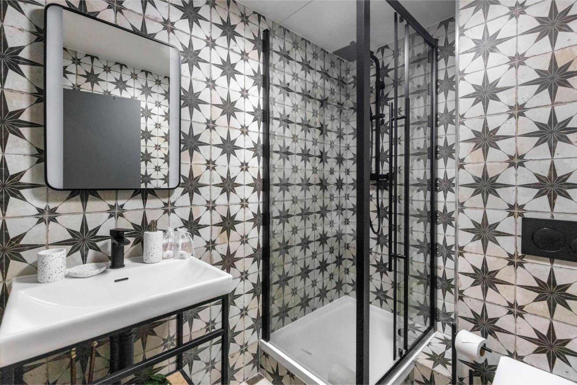 Modern & Funky 3-br Duplex With Games & Sauna Apartment London