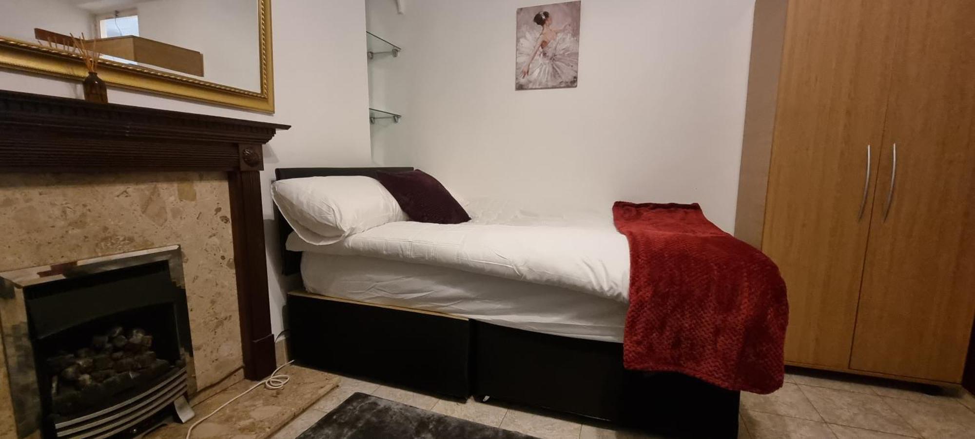 4-bed In