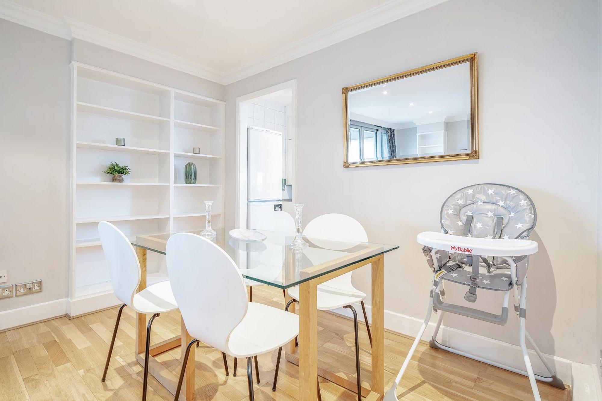 Stunning Flat On King's Road, Chelsea With Balcony Apartamento Londres