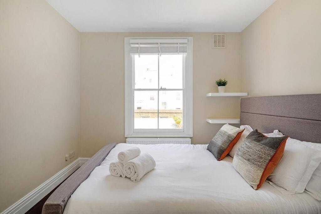 Superb Duplex In Prime Area Of Londres
