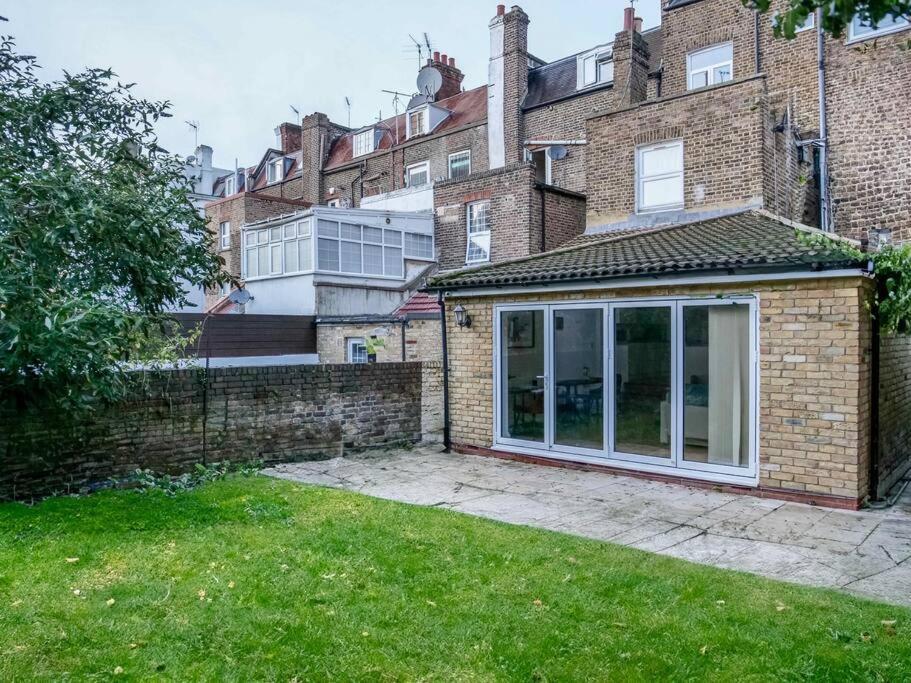 Charming Oasis With Garden * Londres