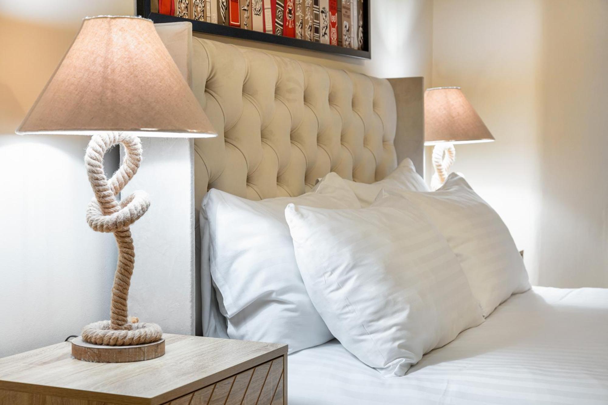 Elegant Kensington With Patio Londres