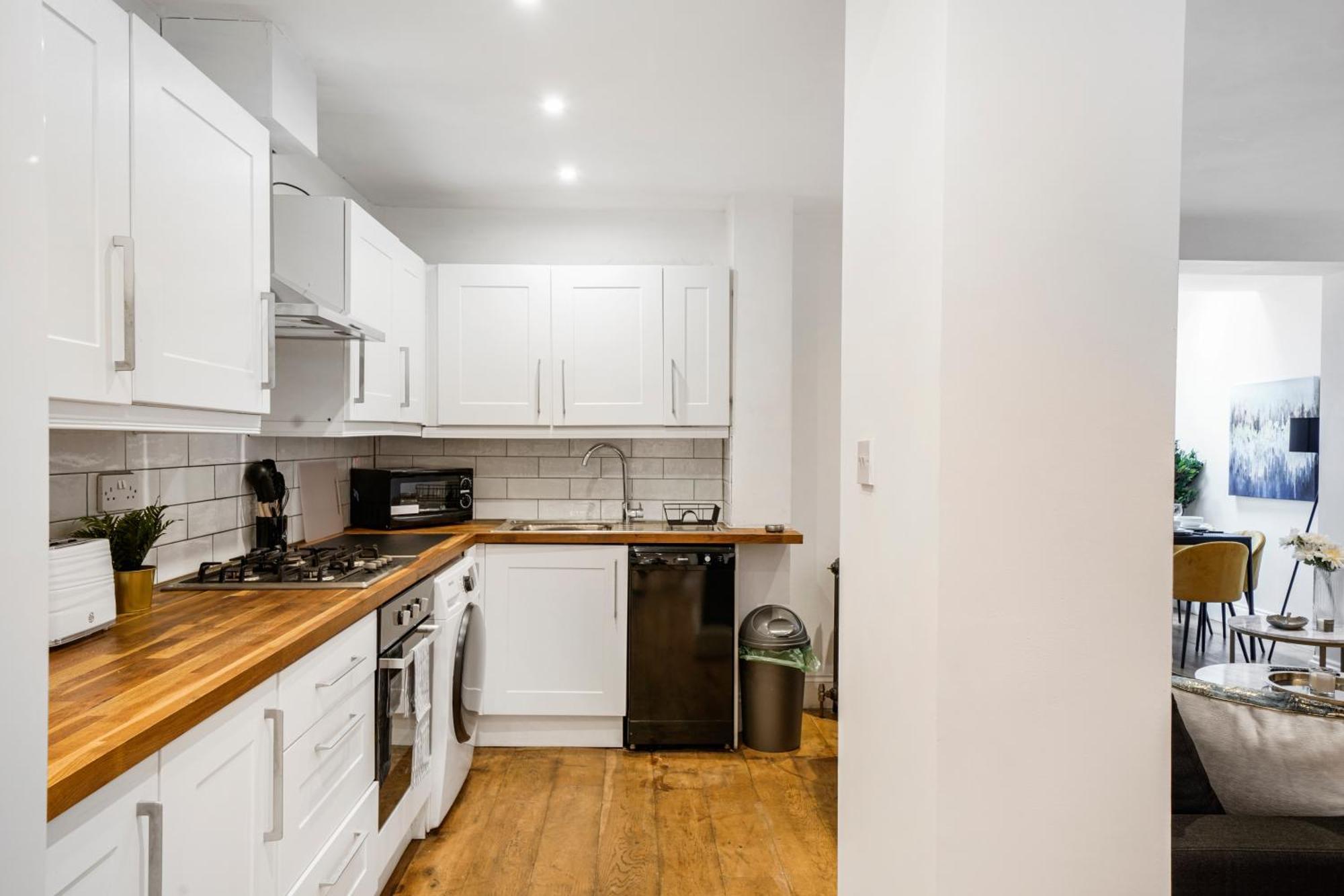 Classy Abode In Hackney - Garden - Sleeps 6 * Londres