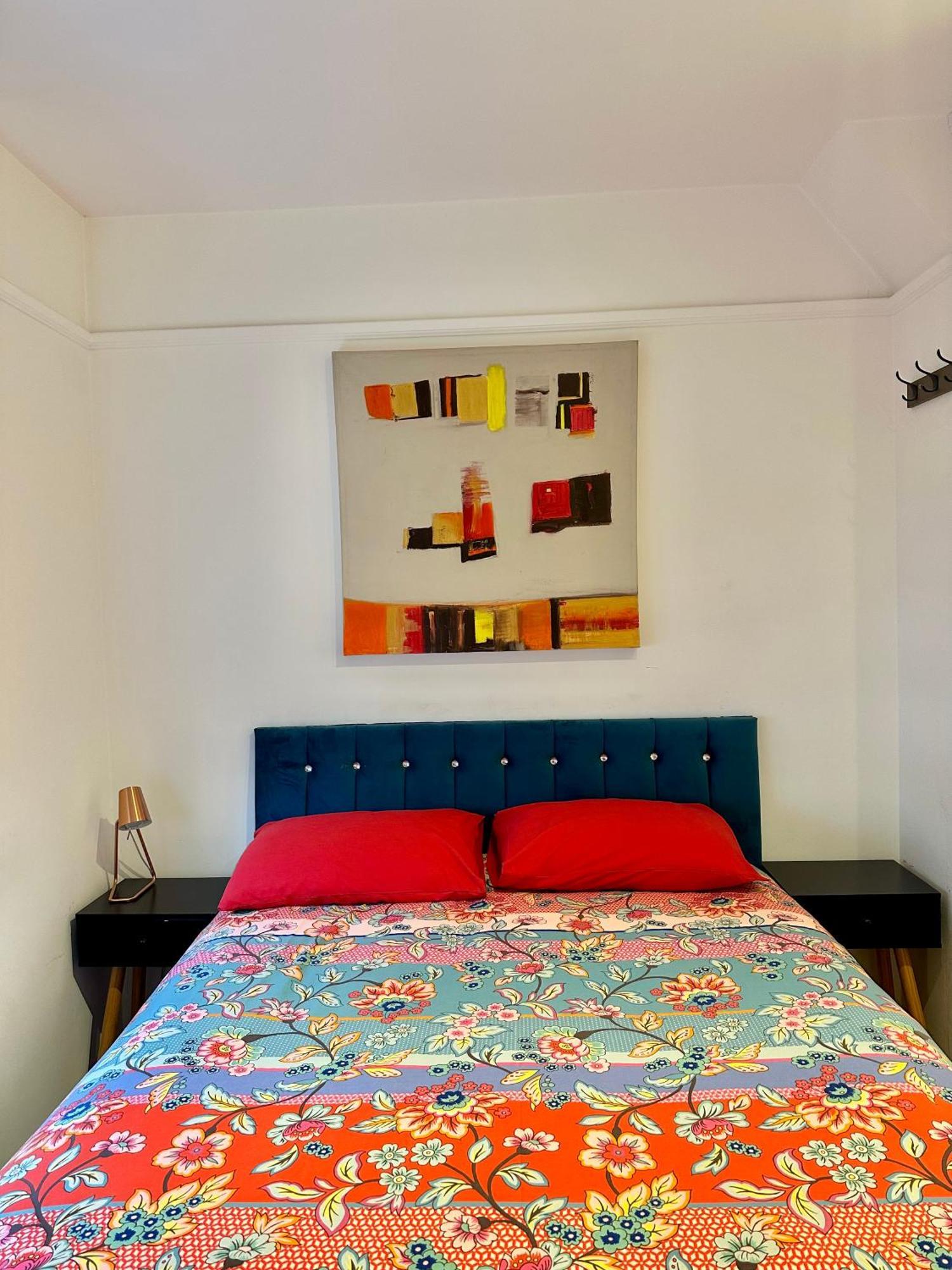 Bright And Airy Two Bedroom Appartement