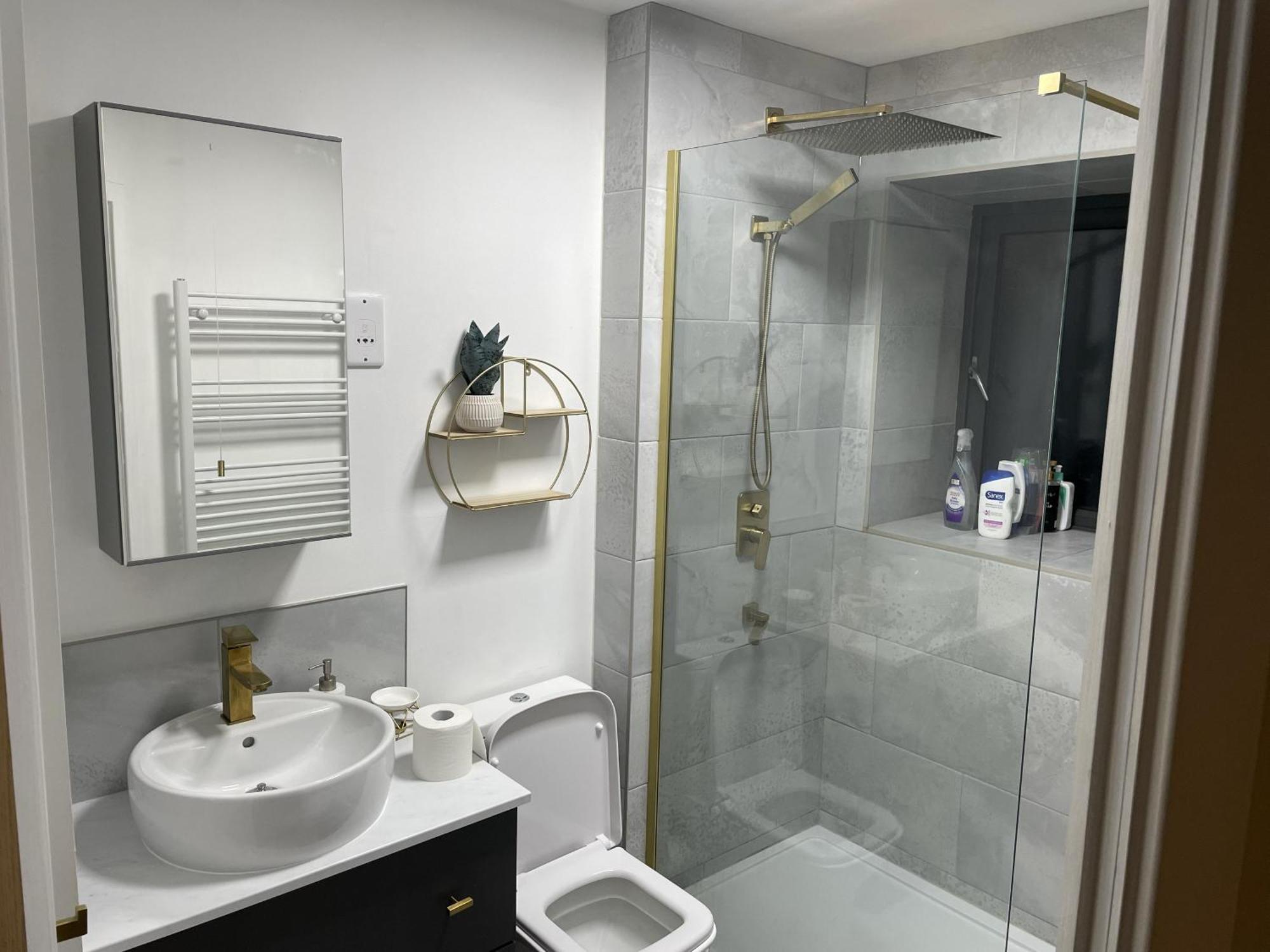 Charming 2-bed In Bow Appartement