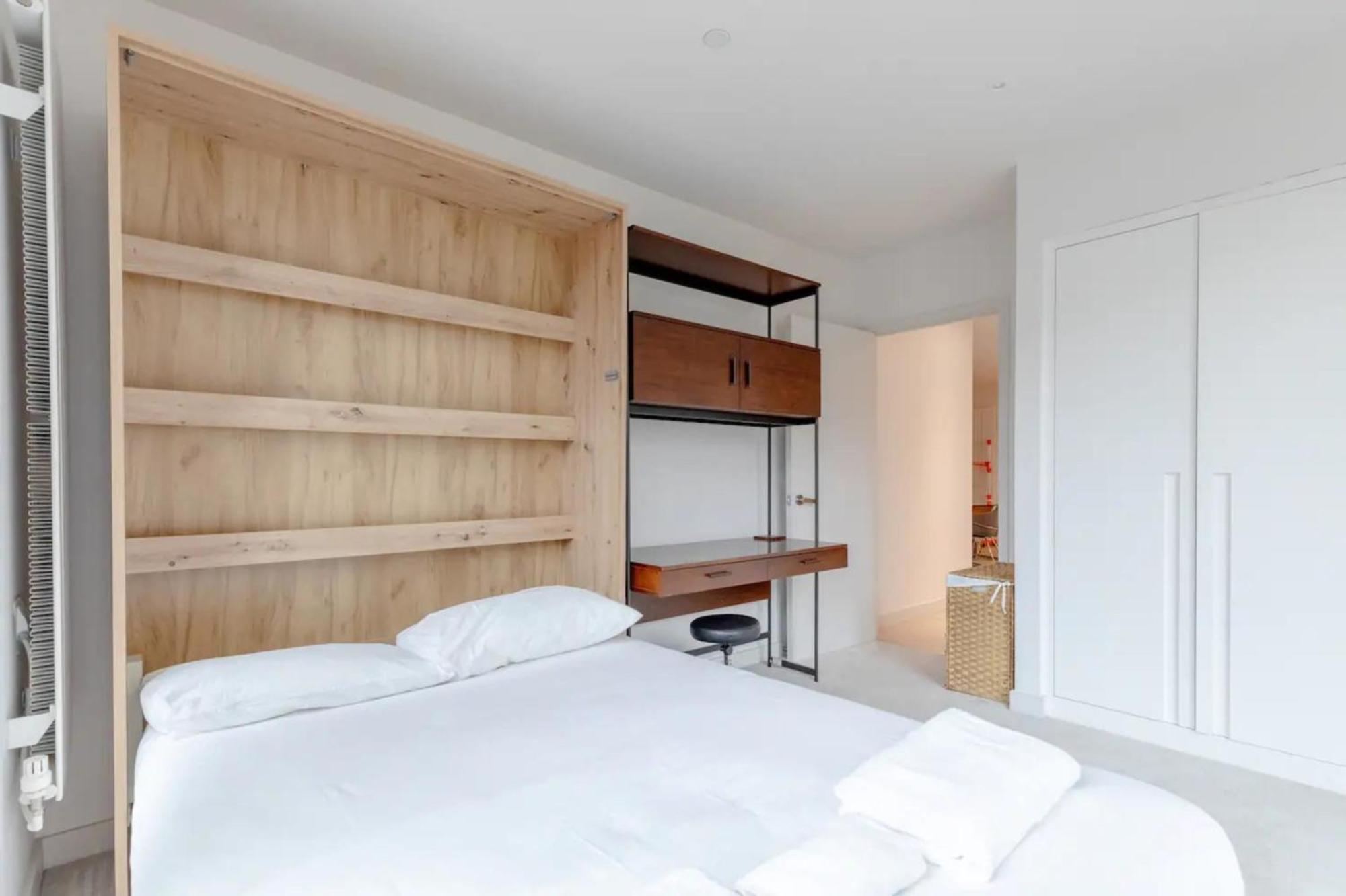 Charm & Convenience 3 Bed Near Excel Apartamento *