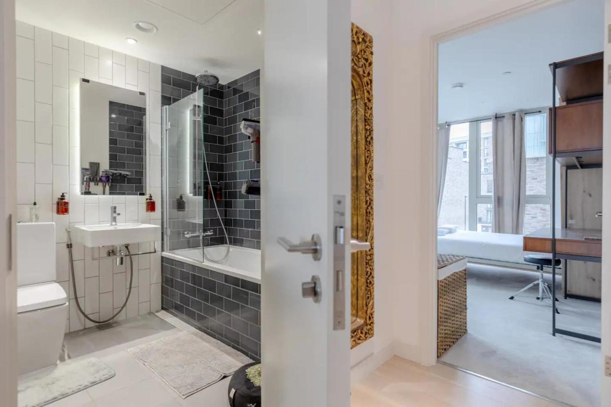 Apartamento Charm & Convenience 3 Bed Near Excel Londres