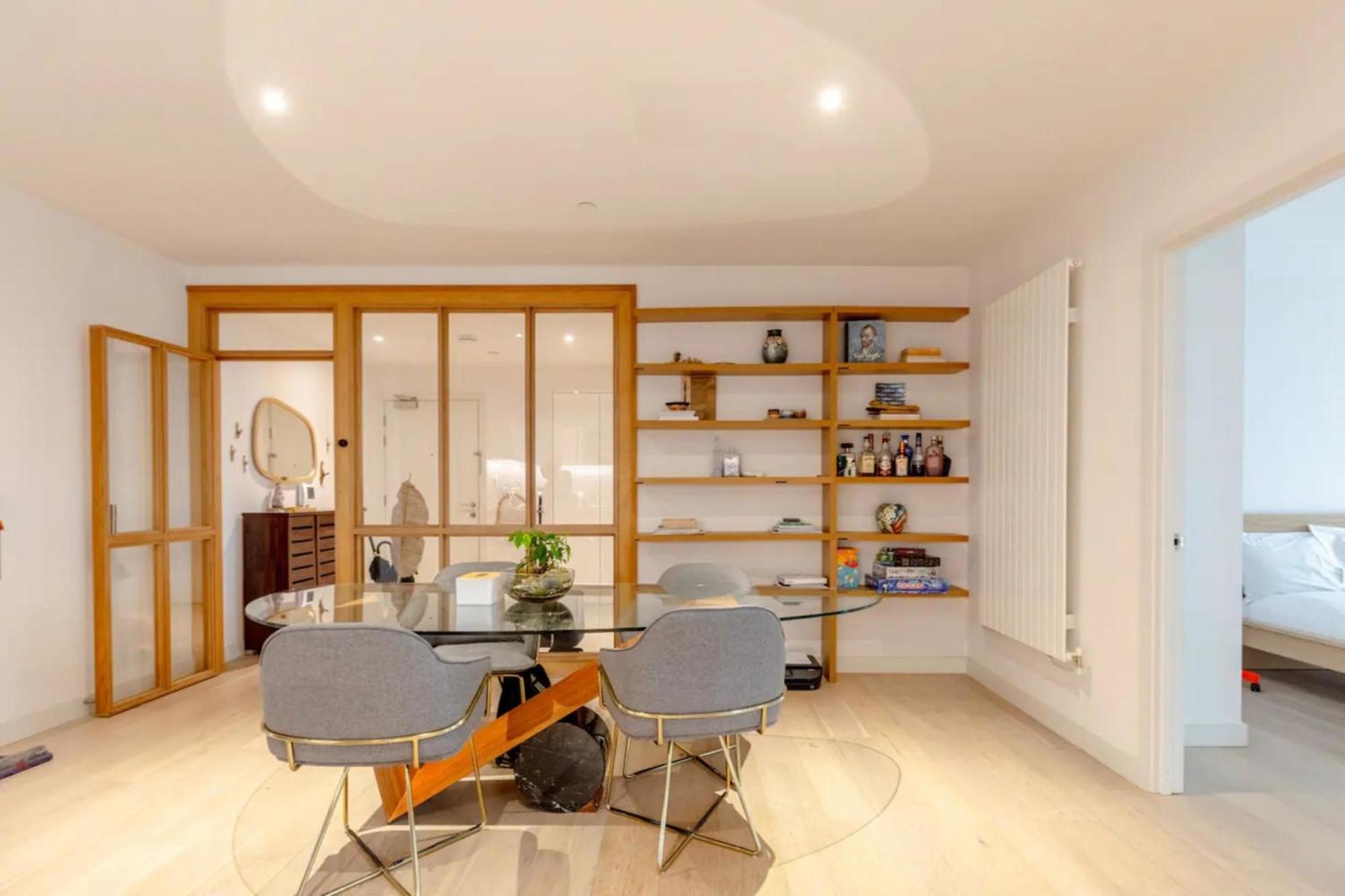 Charm & Convenience 3 Bed Near Excel Apartamento *